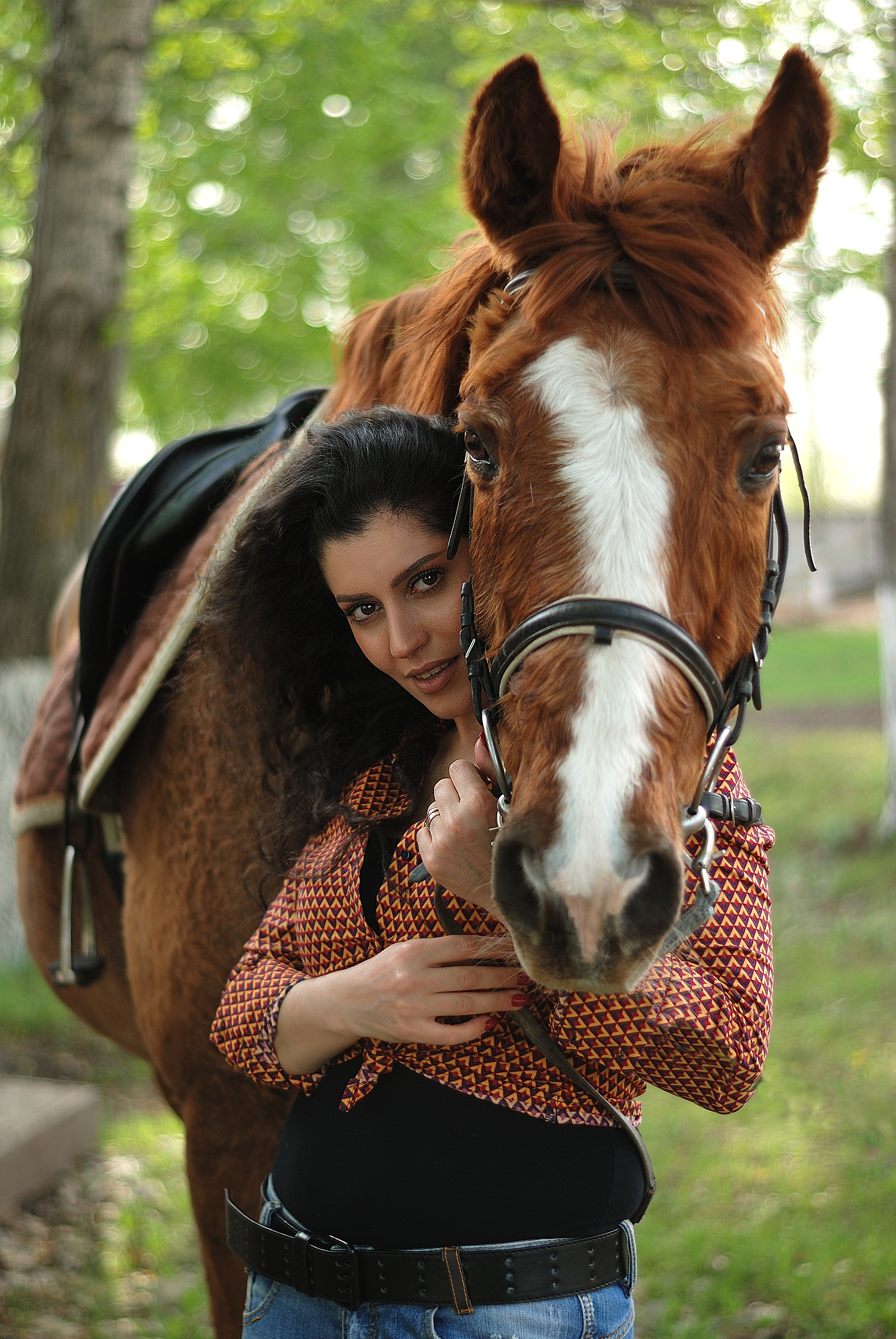 Фотосессии на лошадях. Фотопроекты арт-студии «Мастер и Маргарита». Свадебные фотосессии, Love story, фотосессии в студии, фотопрогулки. Макияж и укладка. Услуги стилиста и имиджмэйкера. Прокат нарядов для фотосессий.