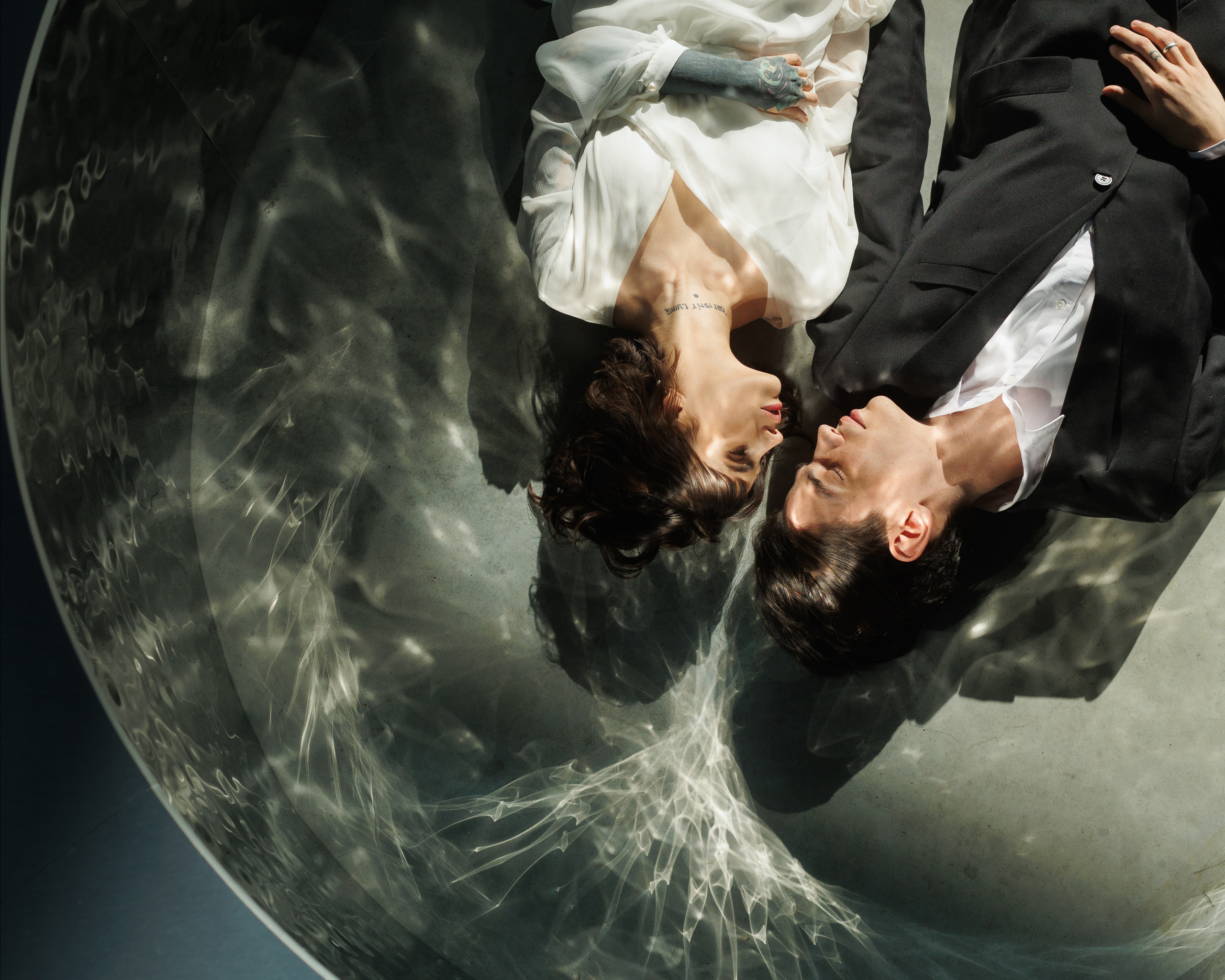 Сочетание геометрии и воздуха. Евгений & Марго. Фотограф Чугунов Александр