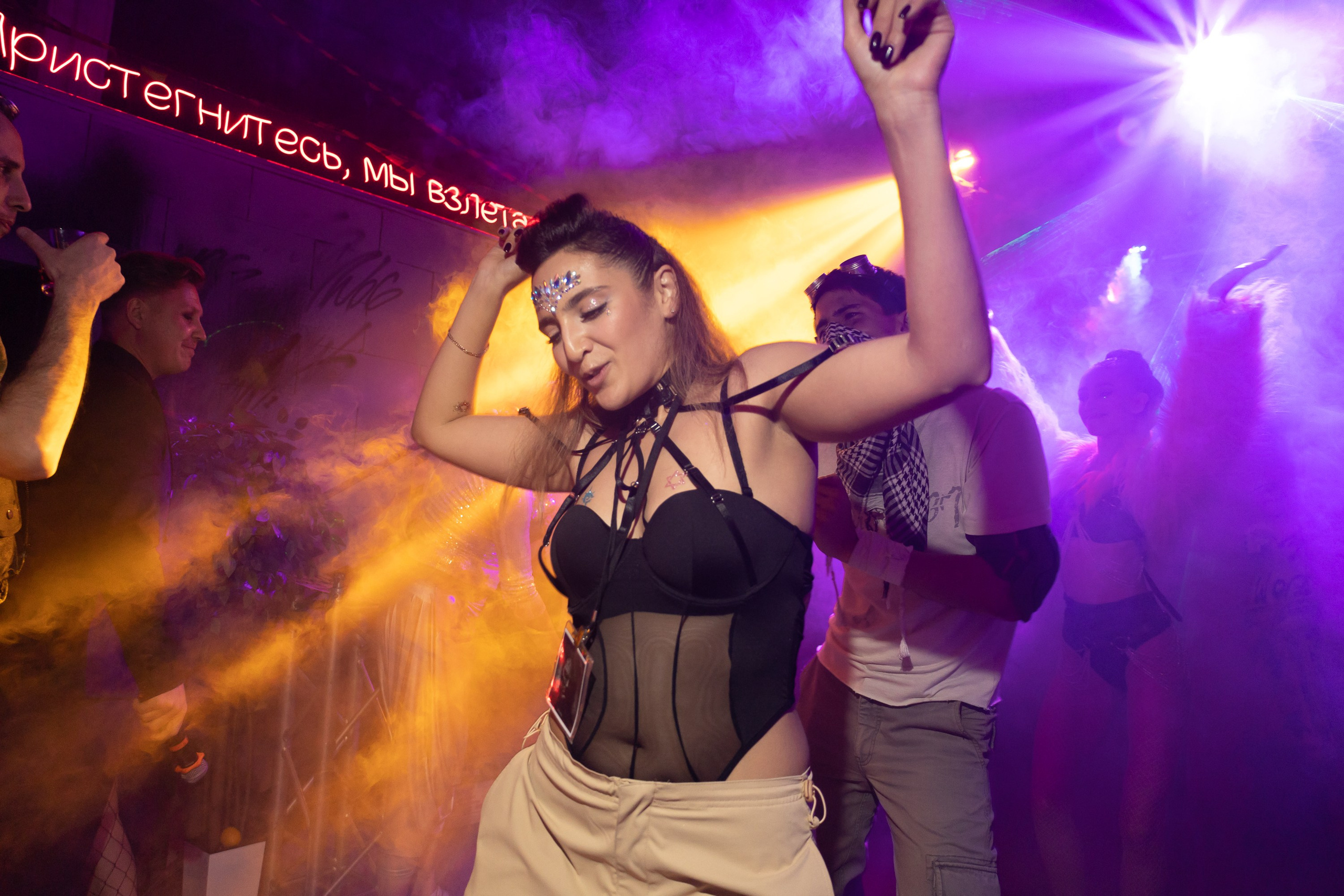 Репортаж. Фотограф свадебный, репортажный, индивидуальный, фото для маркетплейсов, брендов, автосалонов