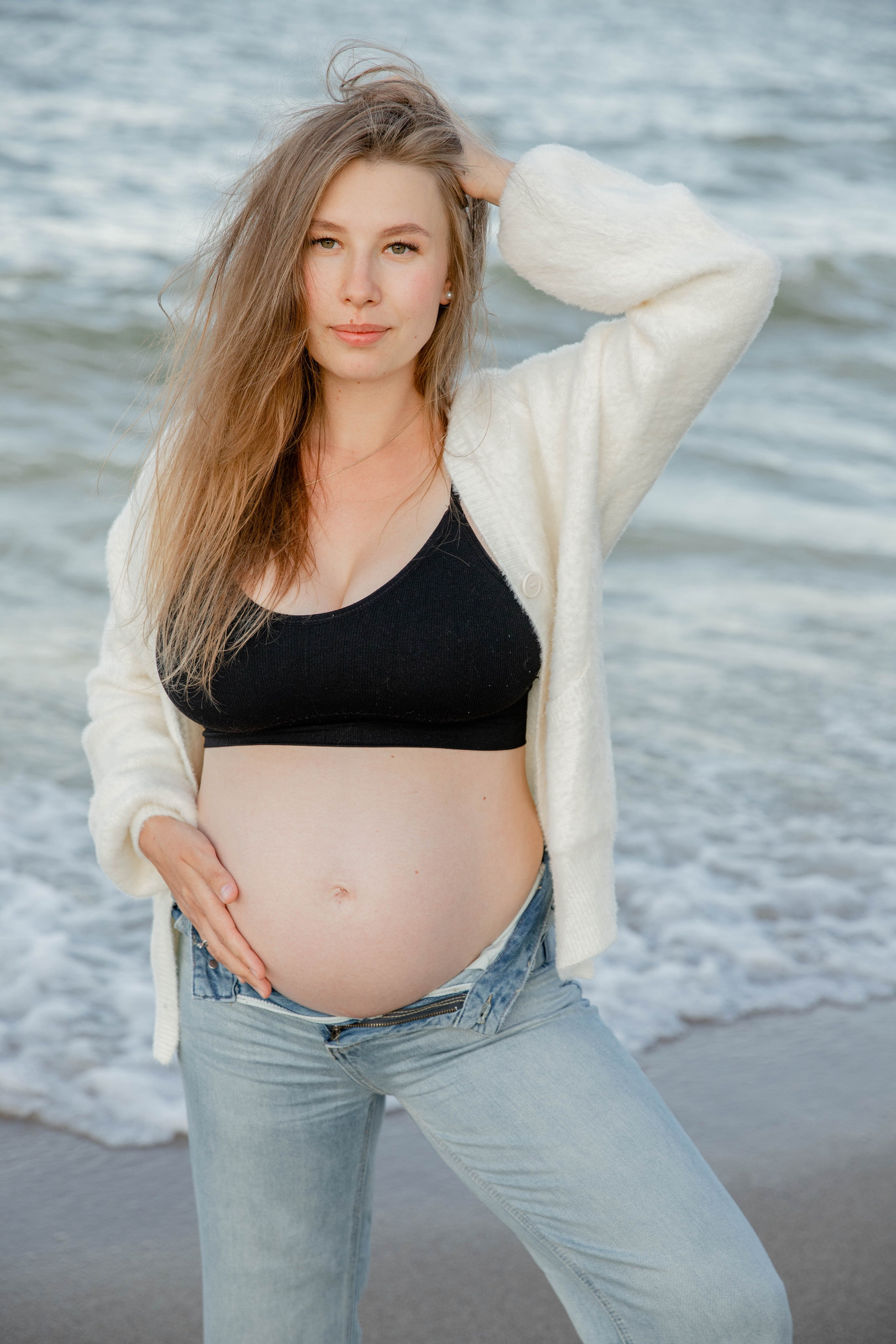 Фотосессия беременности на море. Свадебный фотограф Бакрымова Валентина