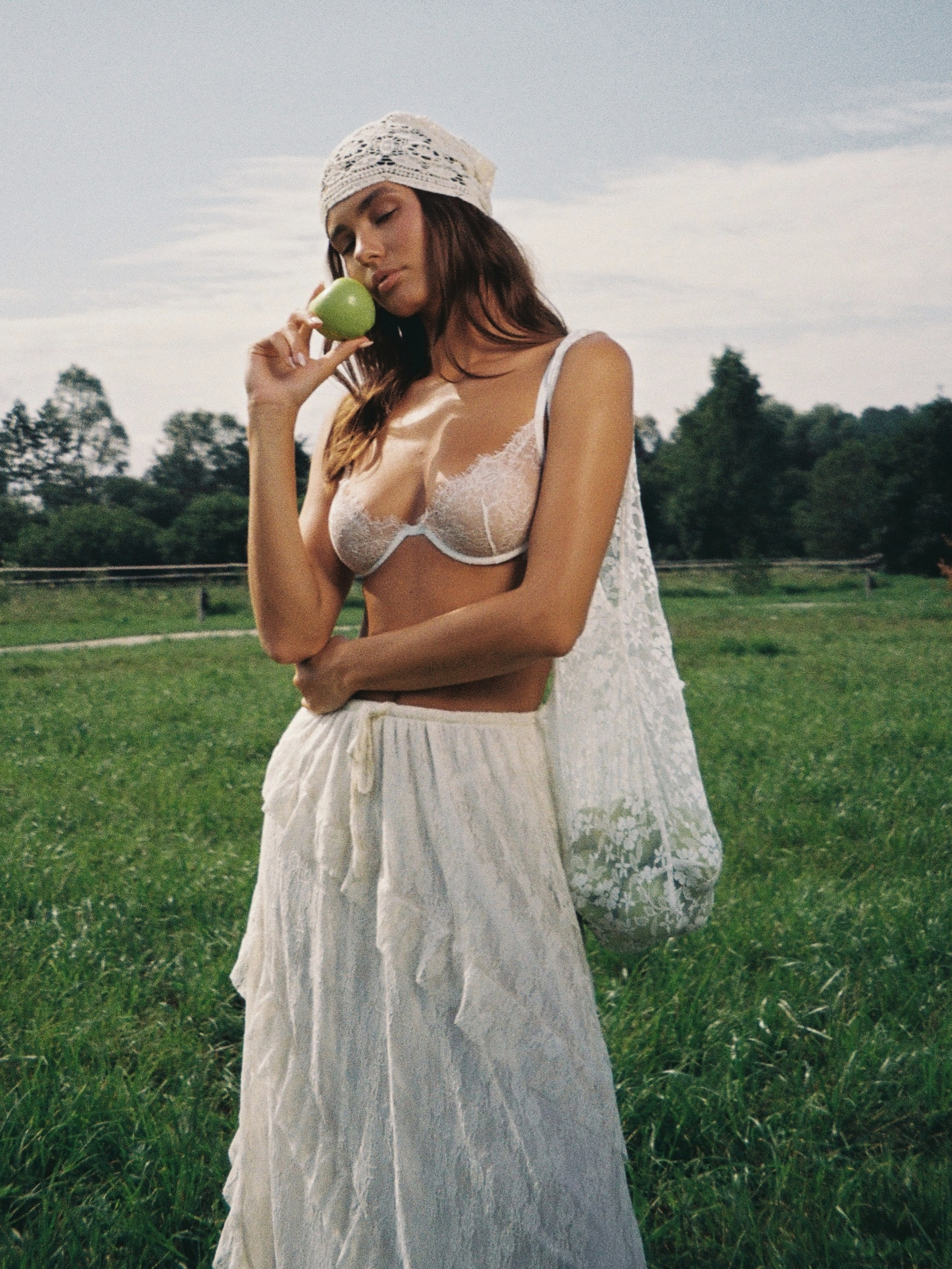 FILM FOR DELARISE | SUMMER CAMPAIGN. Главная