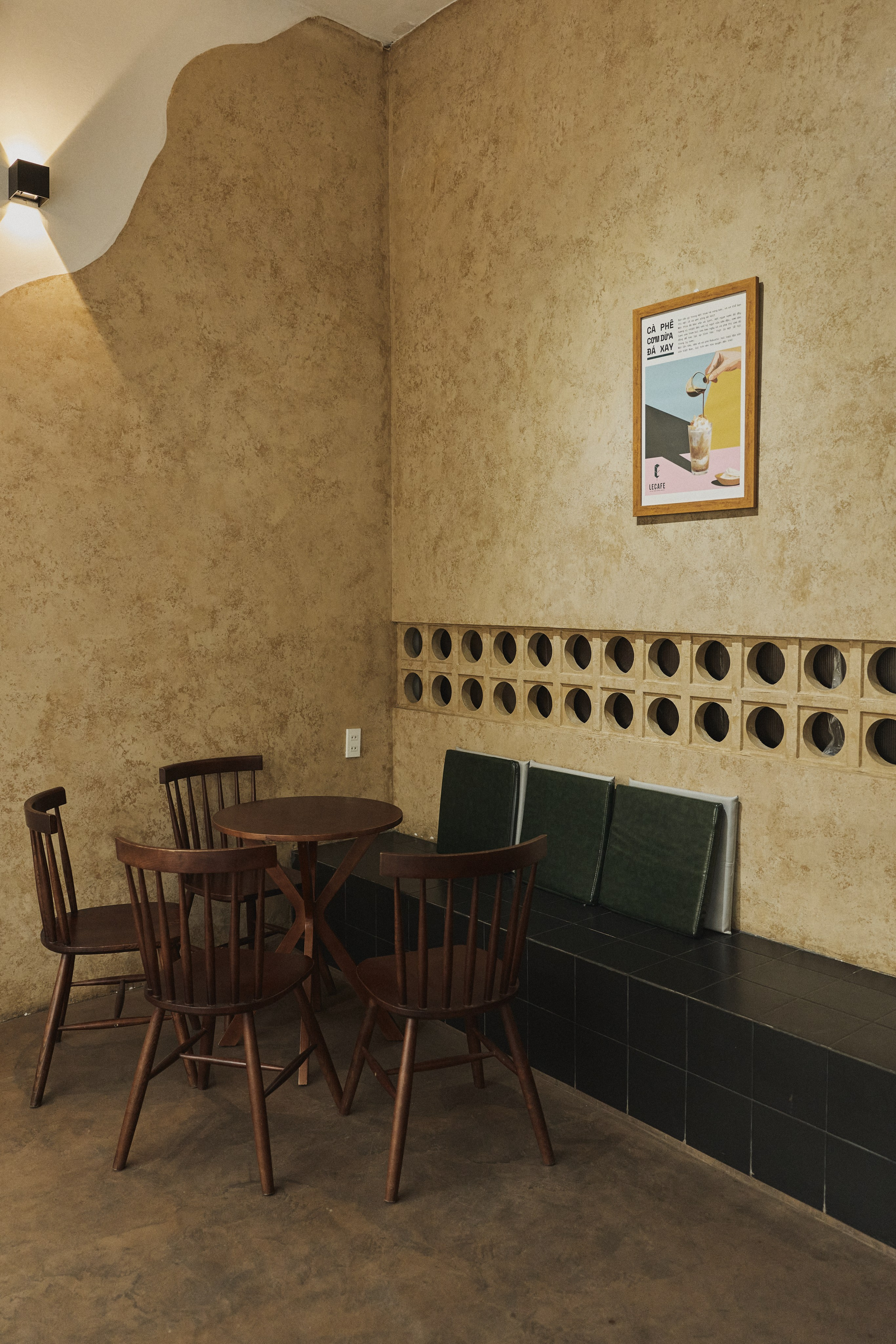 LeCafe Roastery. KIMEDIA
