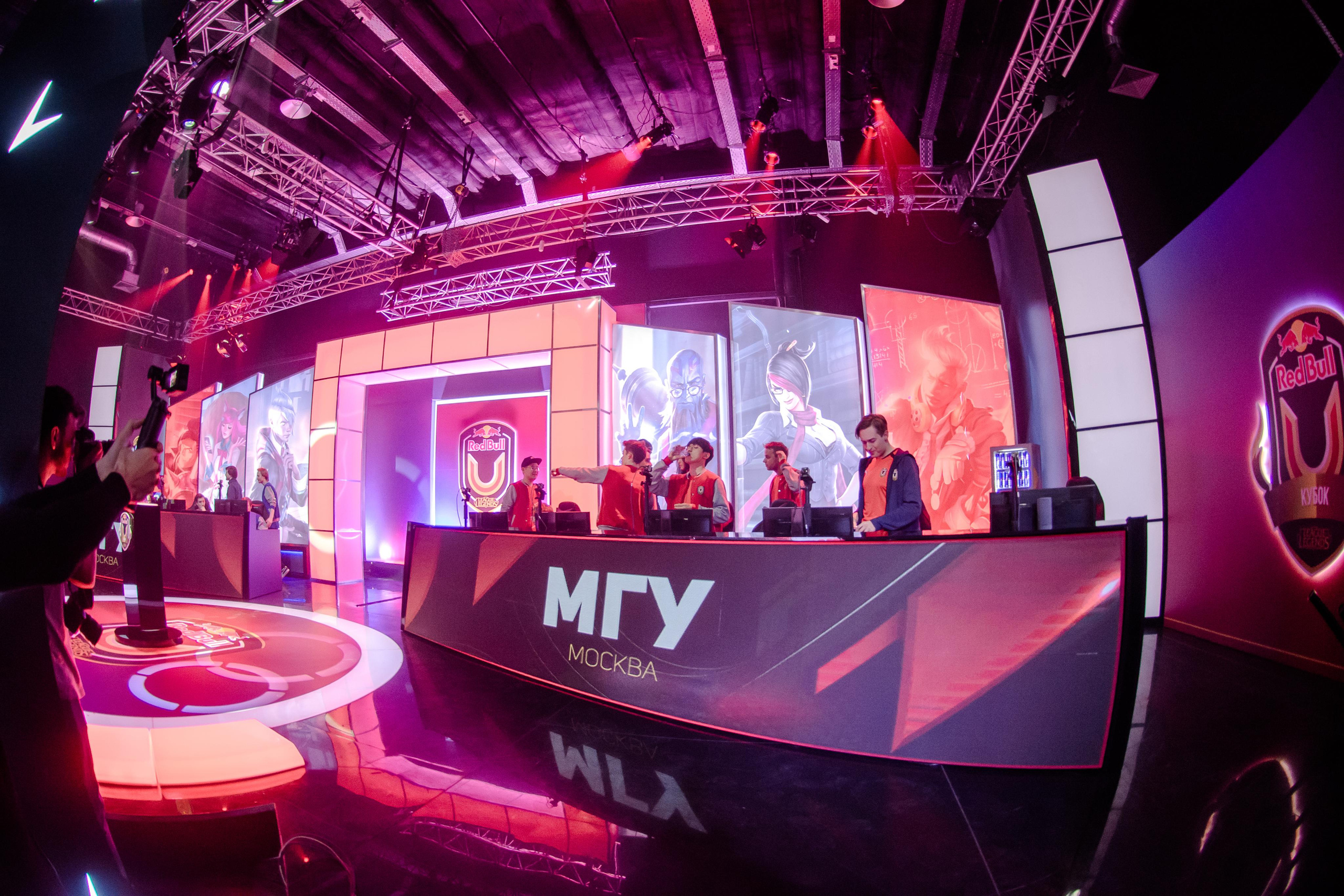 УНИВЕРСИТЕТСКИЙ ТУРНИР «ЛИГА ЛЕГЕНД». Репортажный и свадебный фотограф в Москве