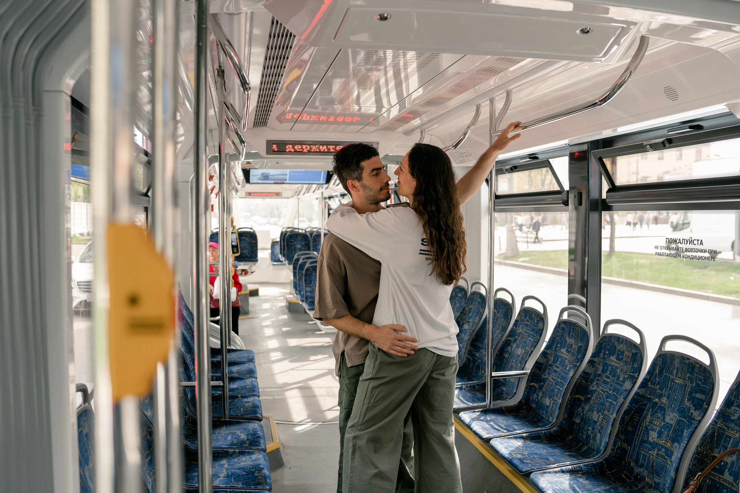 Александра и Арсен. Репортажный и свадебный фотограф в Москве