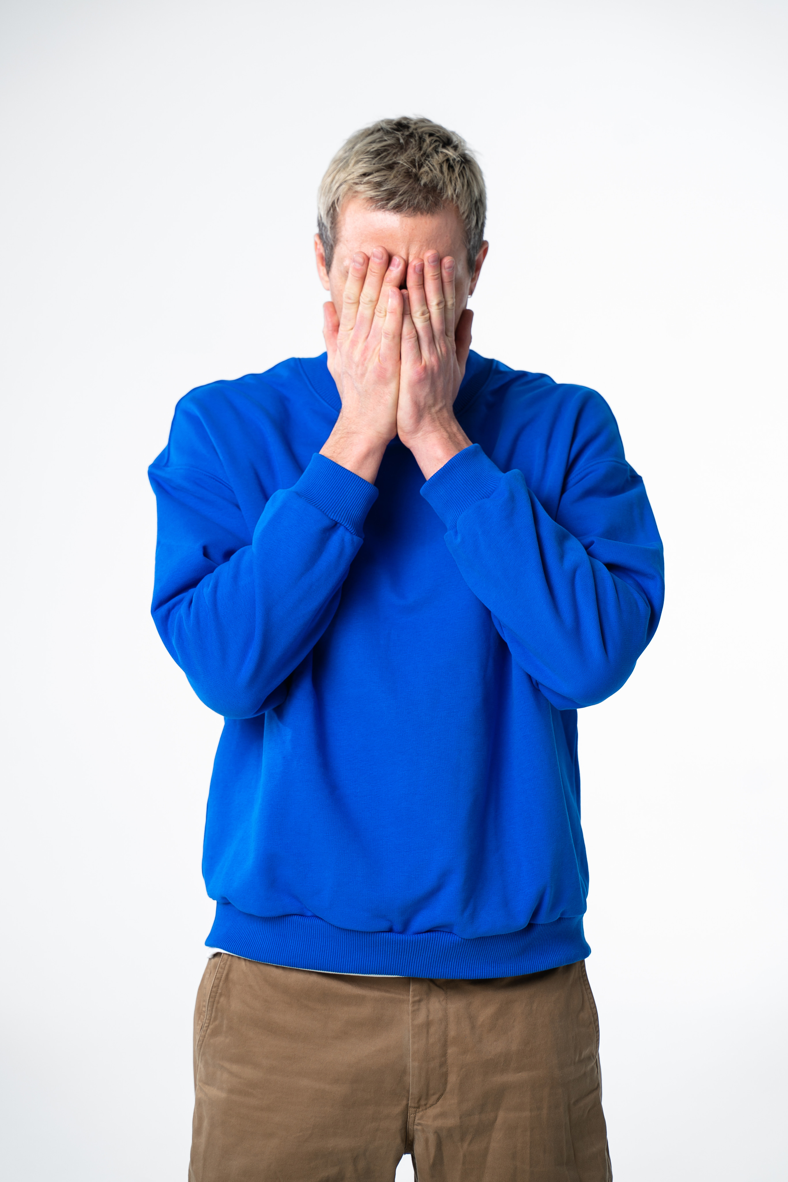 Контент для соцсетей проекта «Человек не робот». Репортажный и свадебный фотограф в Москве