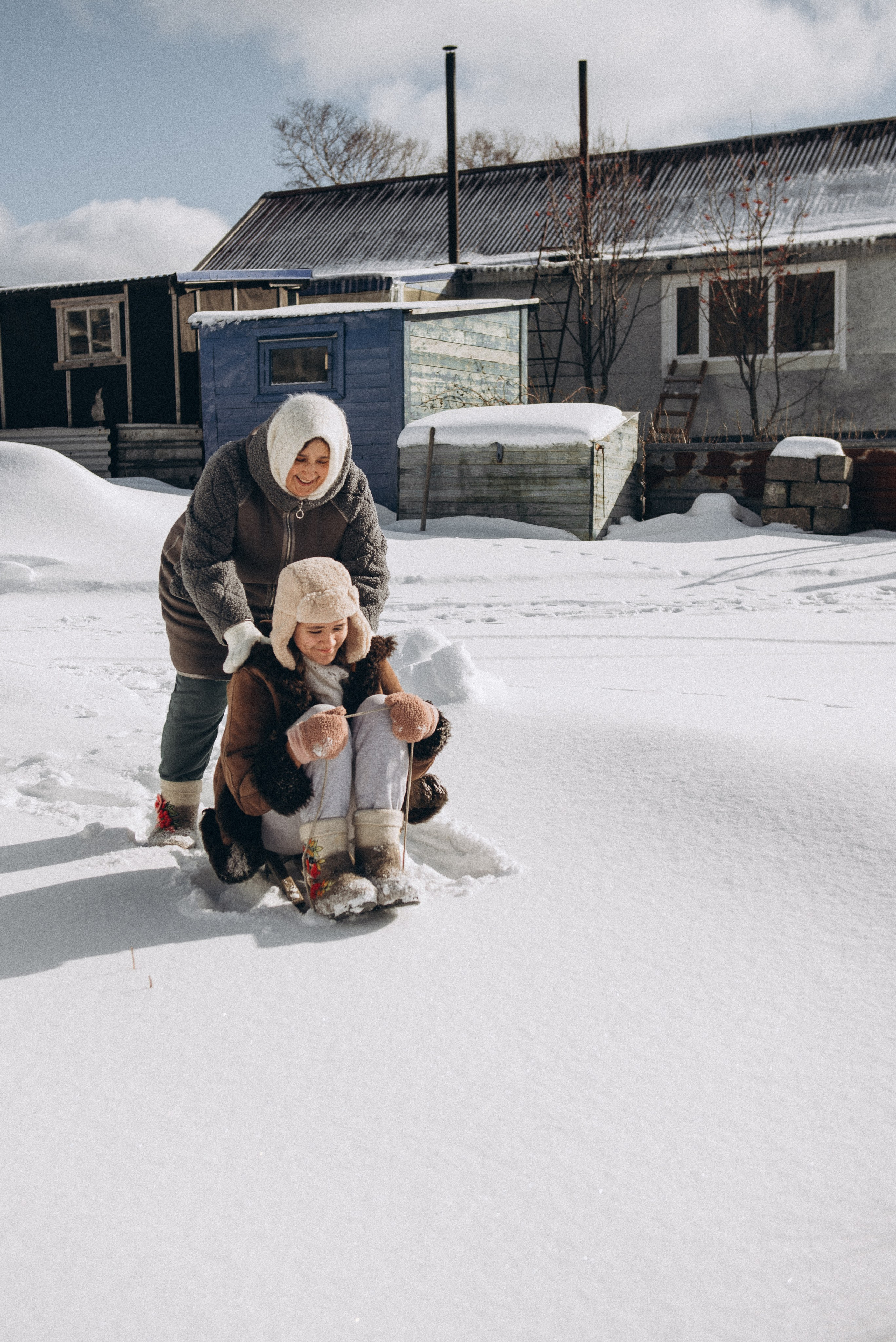 Марина и Таисия. Ирина Метелица фотограф на Шикотане