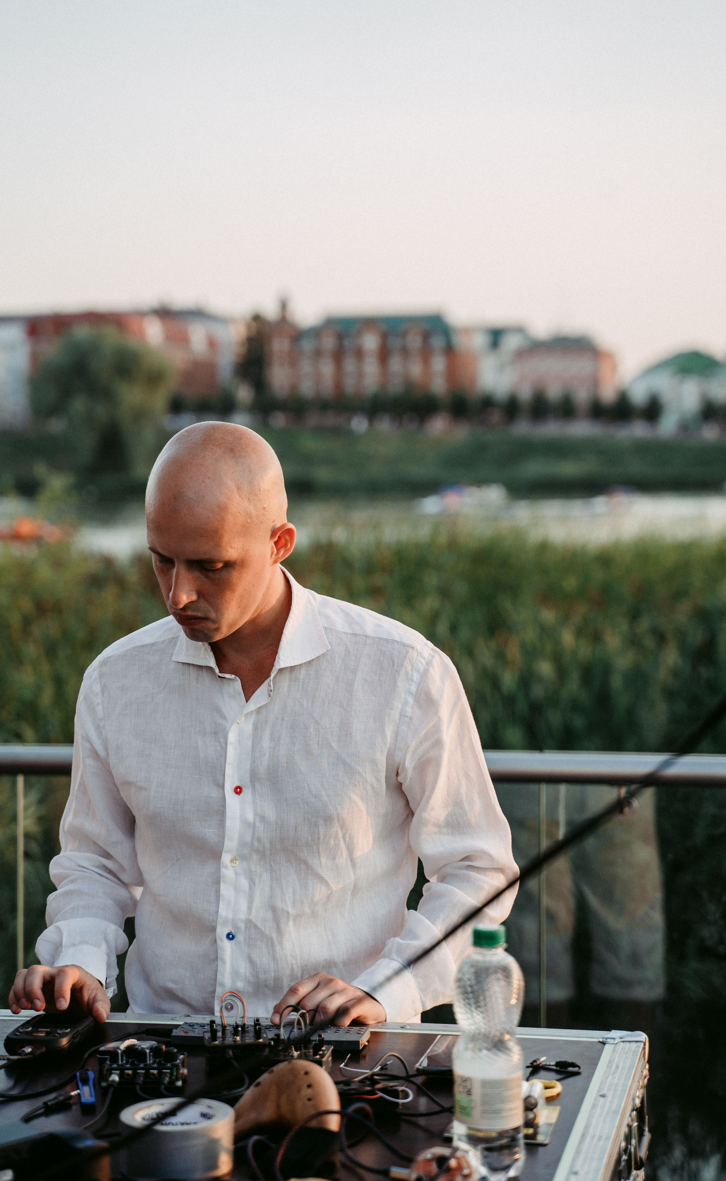 Вечер электронной музыки на Озере Кабан / 2023. Саша Копылов, фотограф в Казани