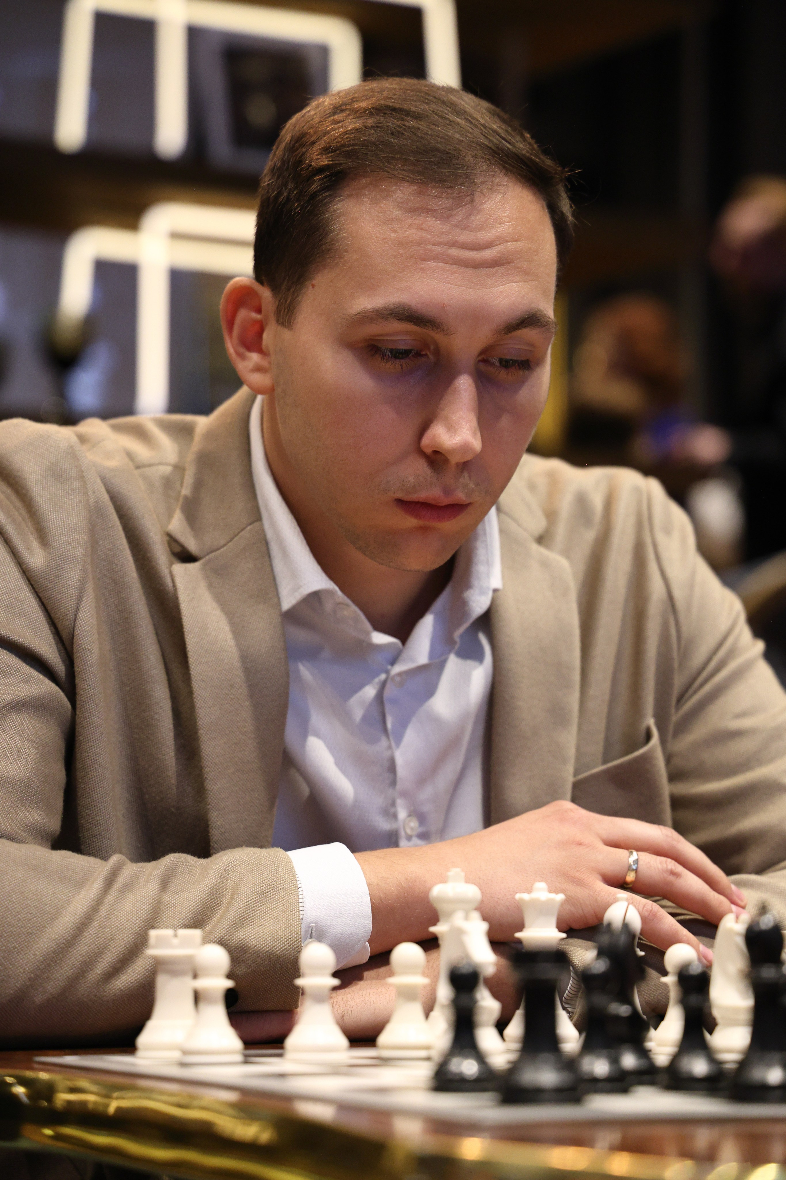 Шахматный турнир. VICTOR SAPOZHNIKOV