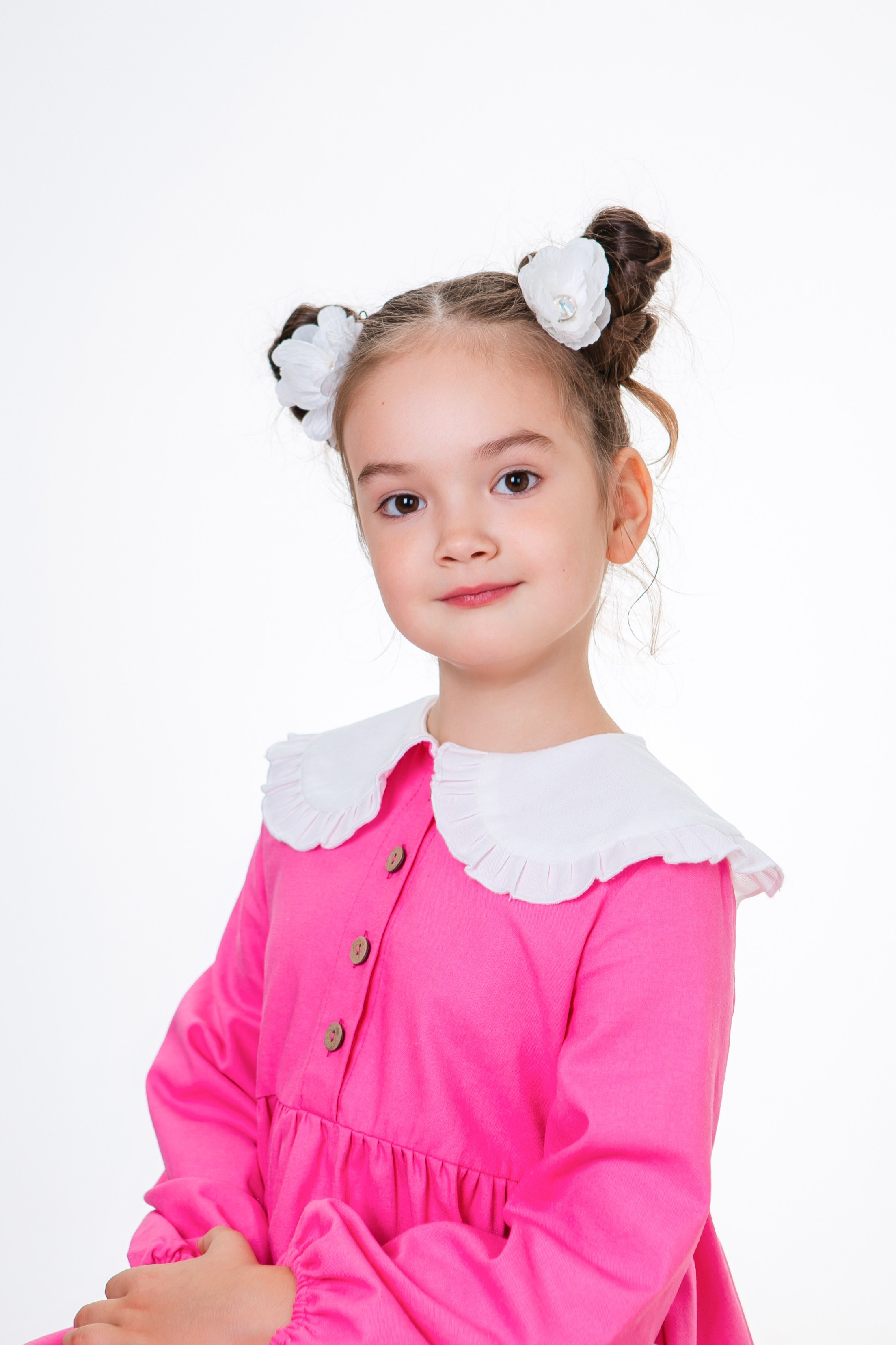 Белый фон. Фото дети. Выпускные альбомы Нижний Тагил