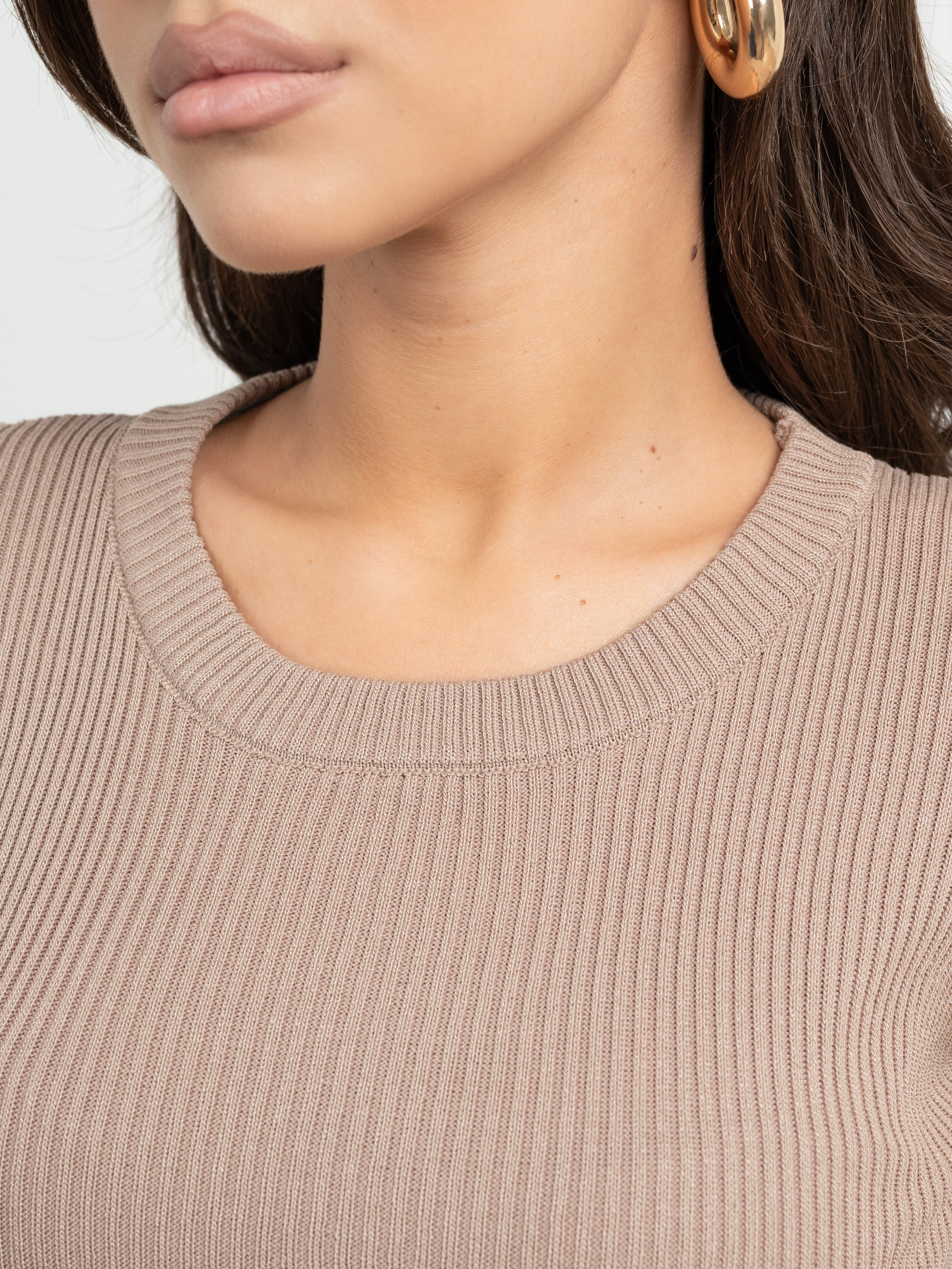 Футболки. Предметный фотограф, фото для маркетплейсов Пятигорск, КМВ