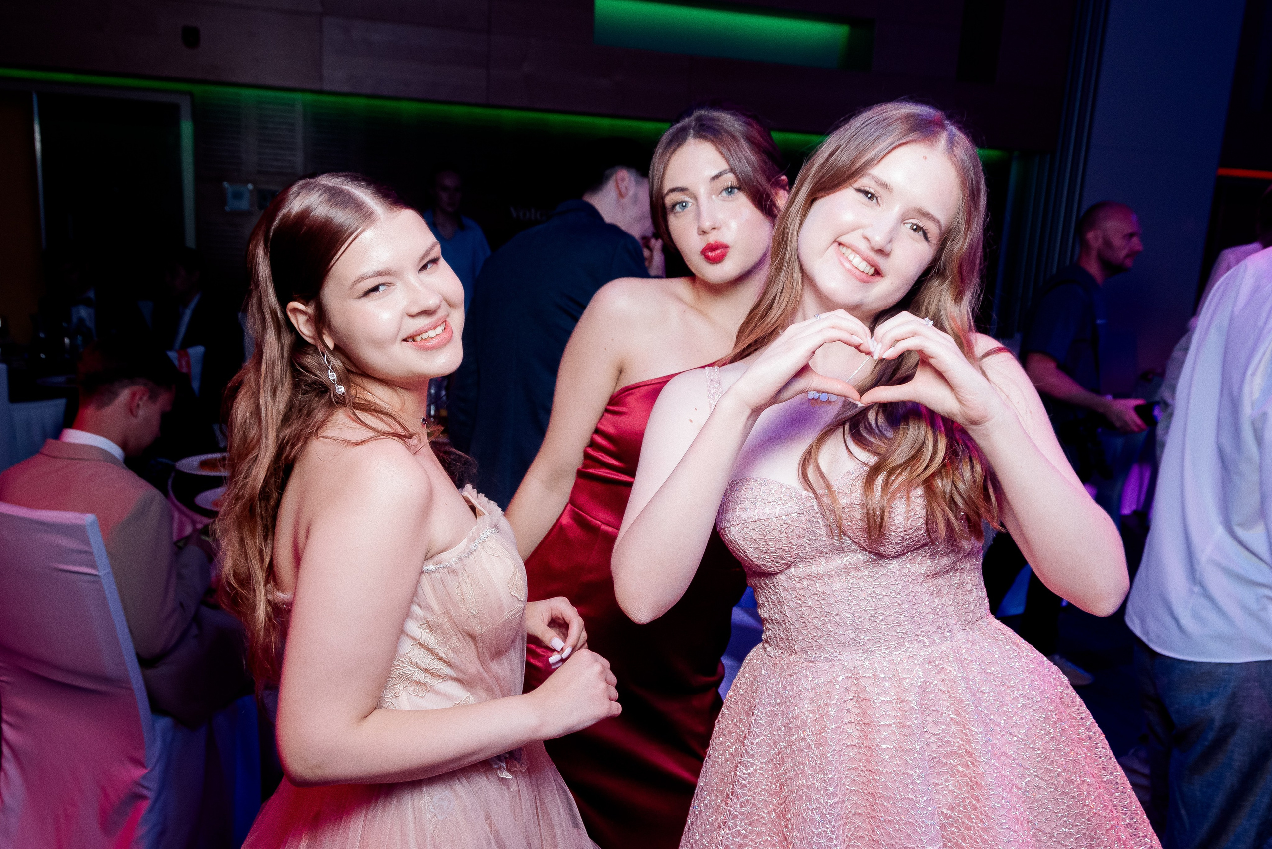 5 Лицей. Музкомедия. Хиллтон. Фотограф в Волгограде и Волжском Александр Горбань