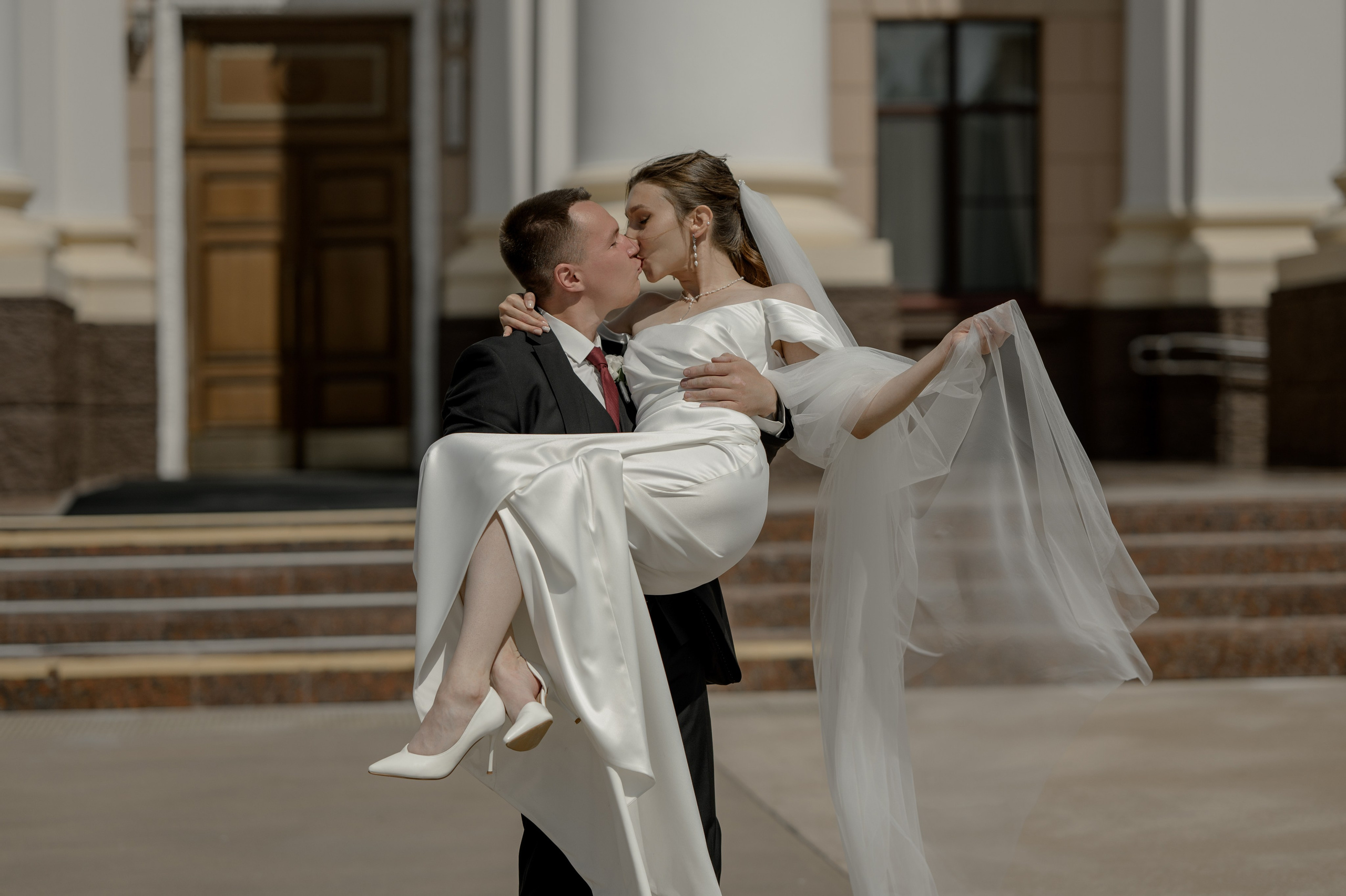 Арсений и Вероника. Свадебный фотограф в Тюмени Анастасия Конева