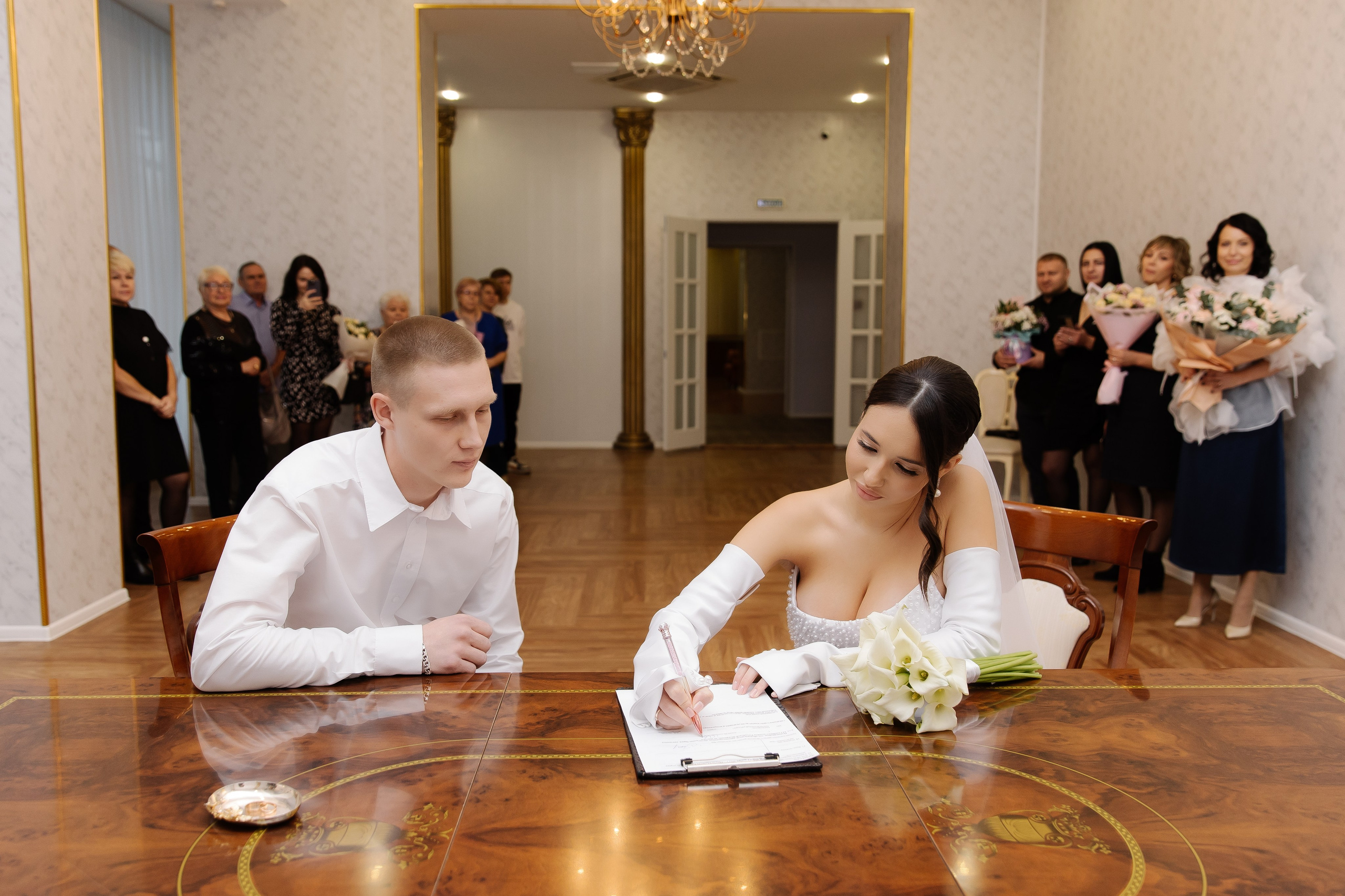 ЗАГС Металлургического района. СВАДЕБНЫЙ ФОТОГРАФ ЧЕЛЯБИНСК