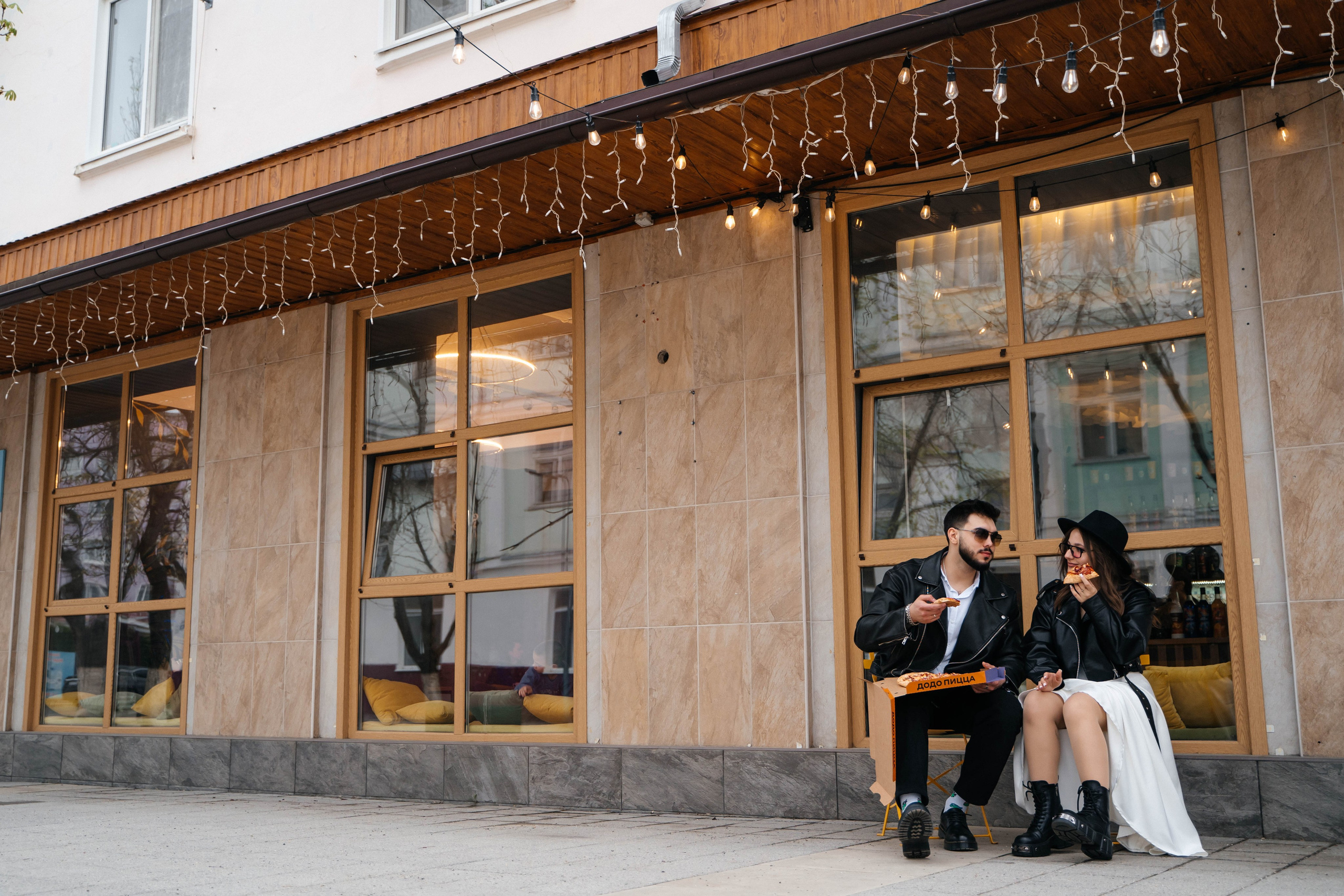 Никита и Лика — дождь, гранж, любовь. Свадебный и семейный фотограф