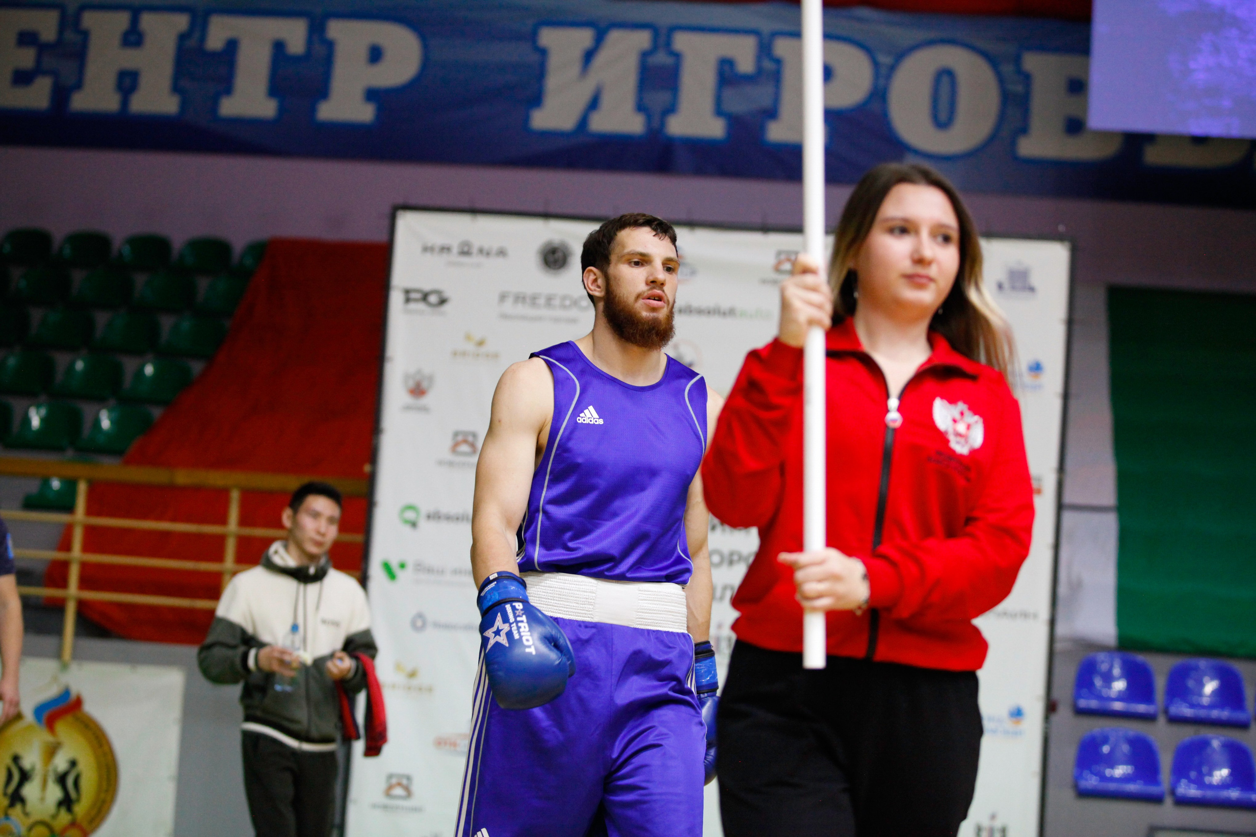 БОКС. Фото. Спортивный фотограф, трансляция, звук и свет в Новосибирске