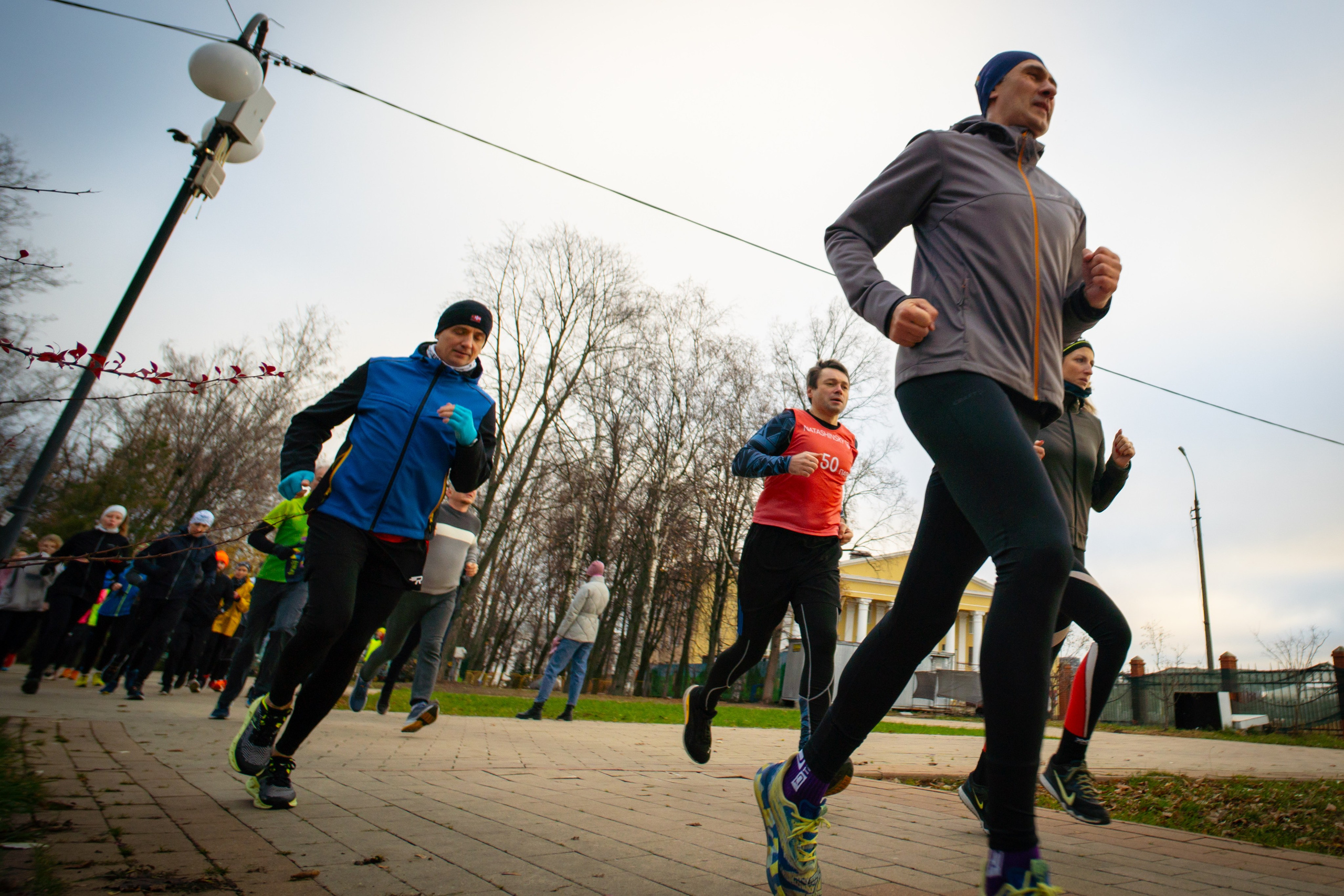 5 вёрст Наташинский 9 ноября 2024. Роман Капилюшов. Бег. Фото. Видео. г. Люберцы