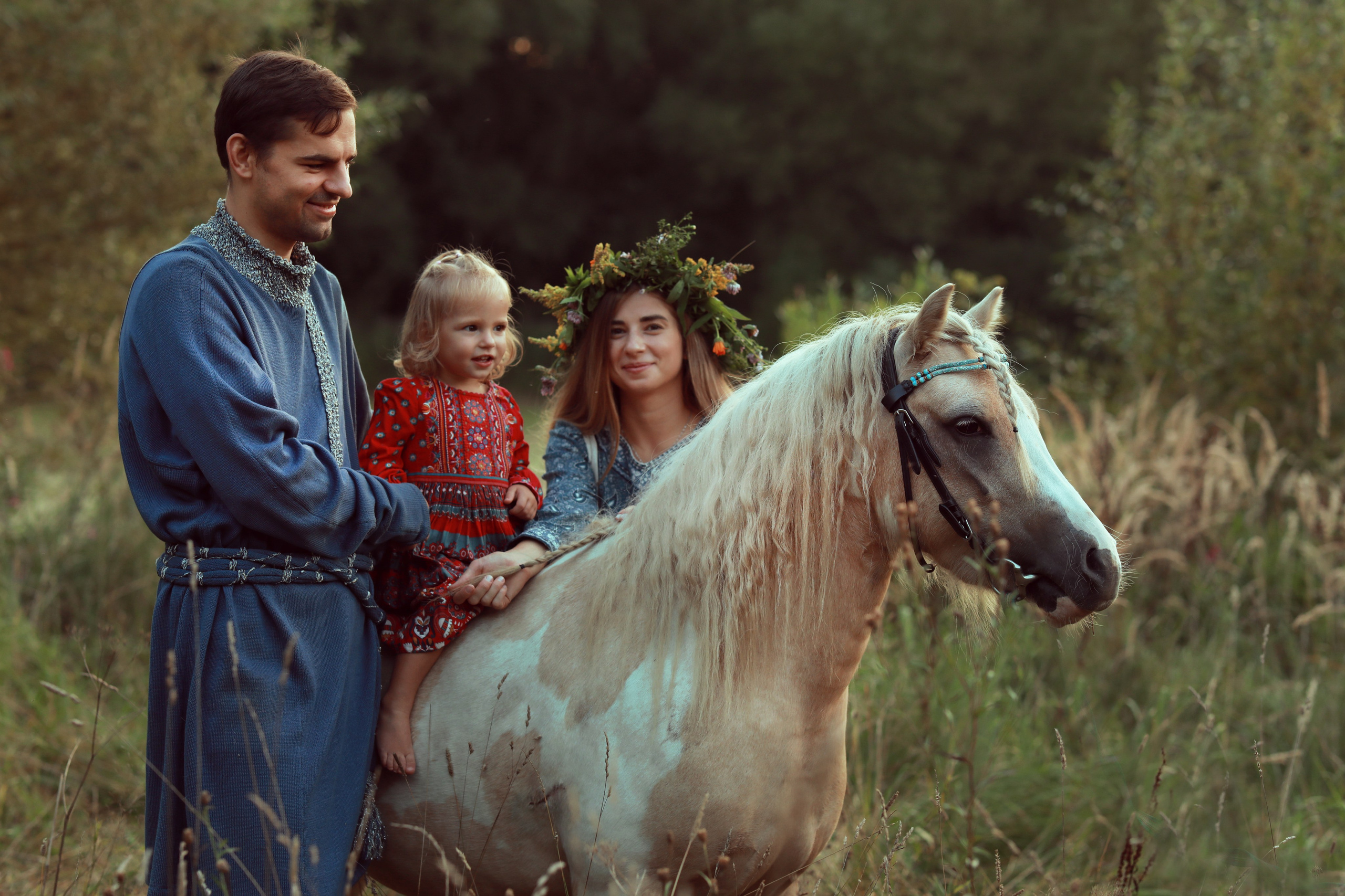 Семейная, love-story с лошадьми. Фотосессия с лошадьми