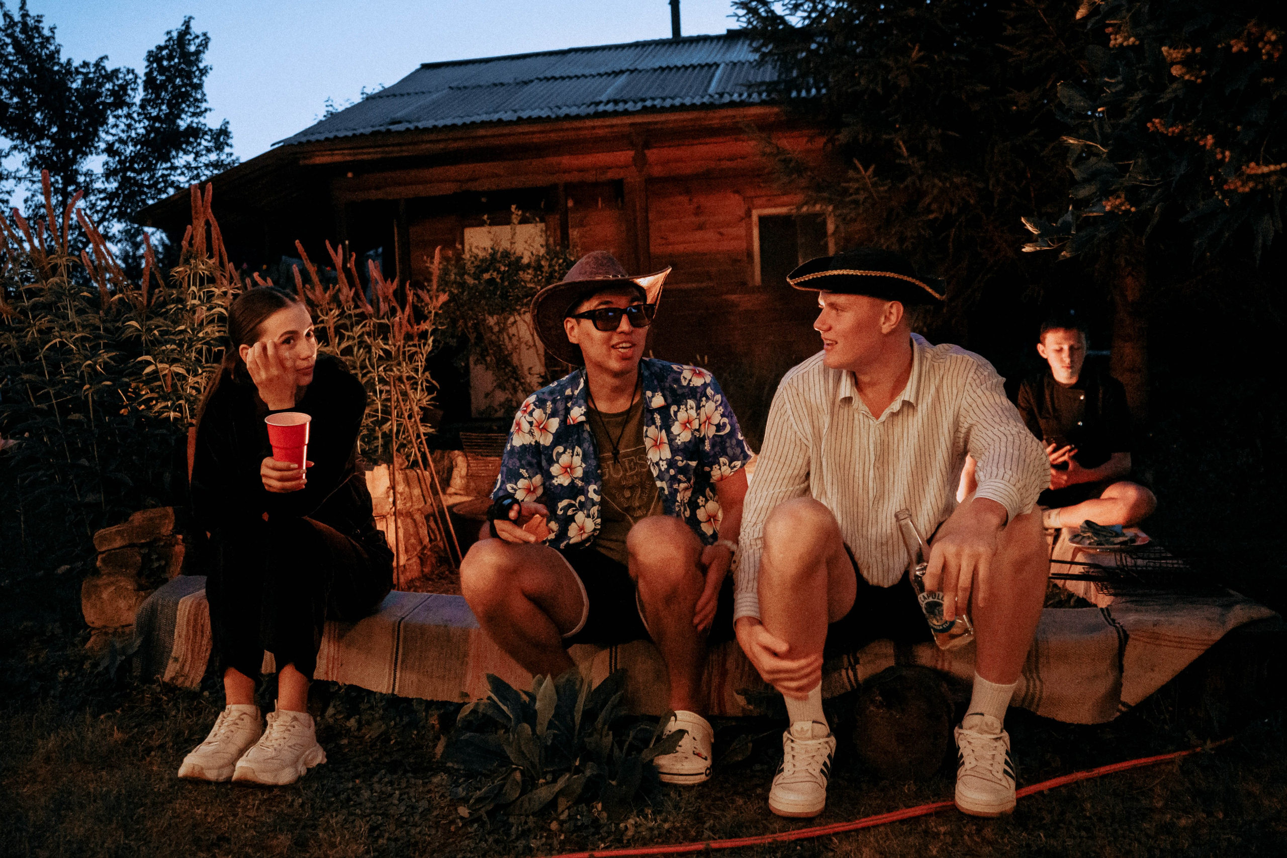 Гавайская вечеринка. Кир Анисин. Режиссер & фотограф