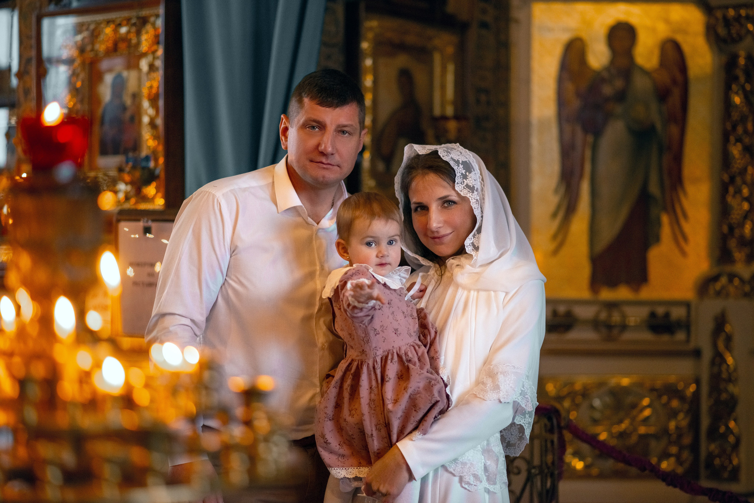 Крещение Настюши в храме Марии Магдалены. Семейный фотограф на выписку из роддома и крещение Минск Настя Гришук