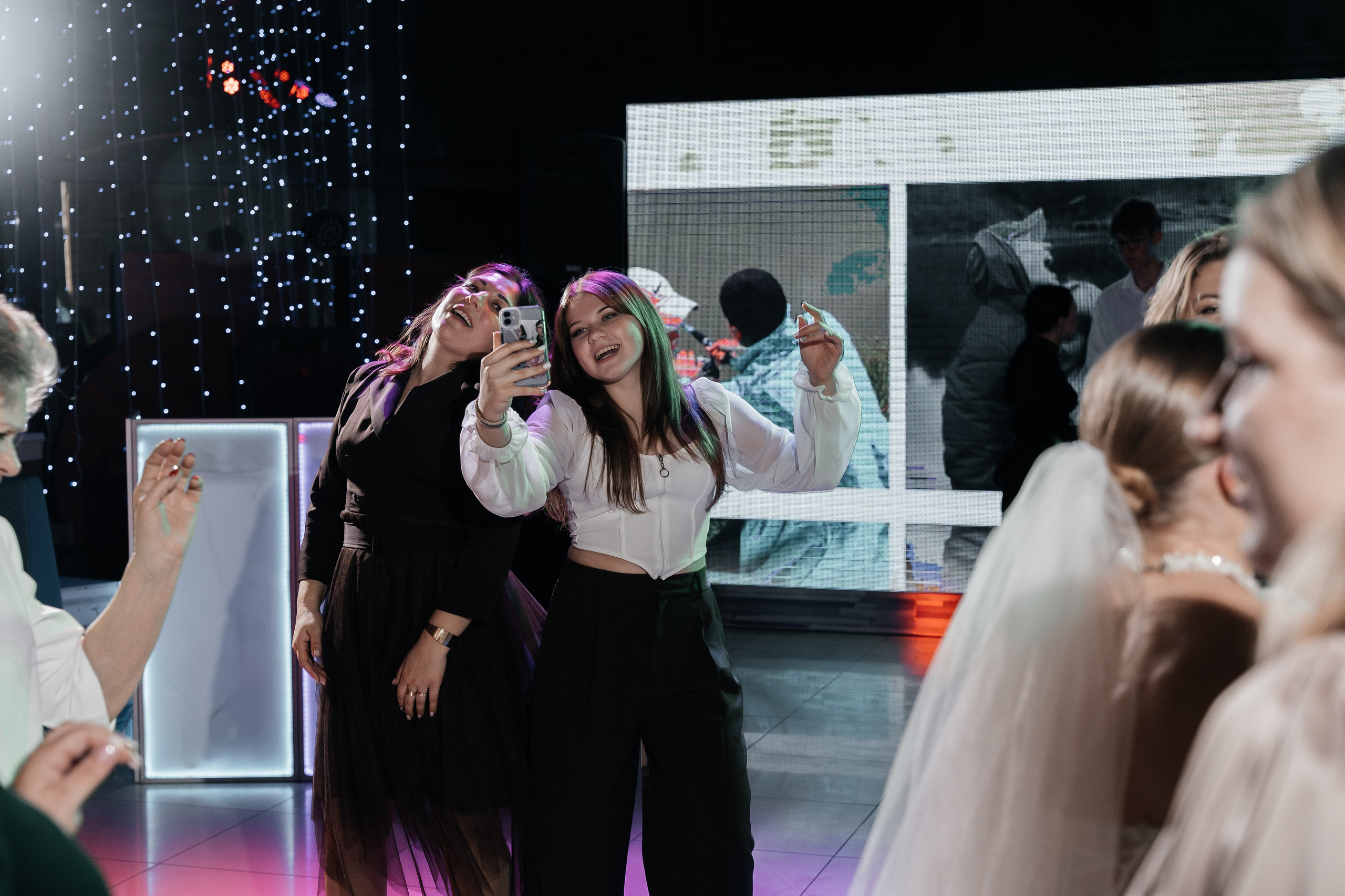 Александр и Ксения. Главная