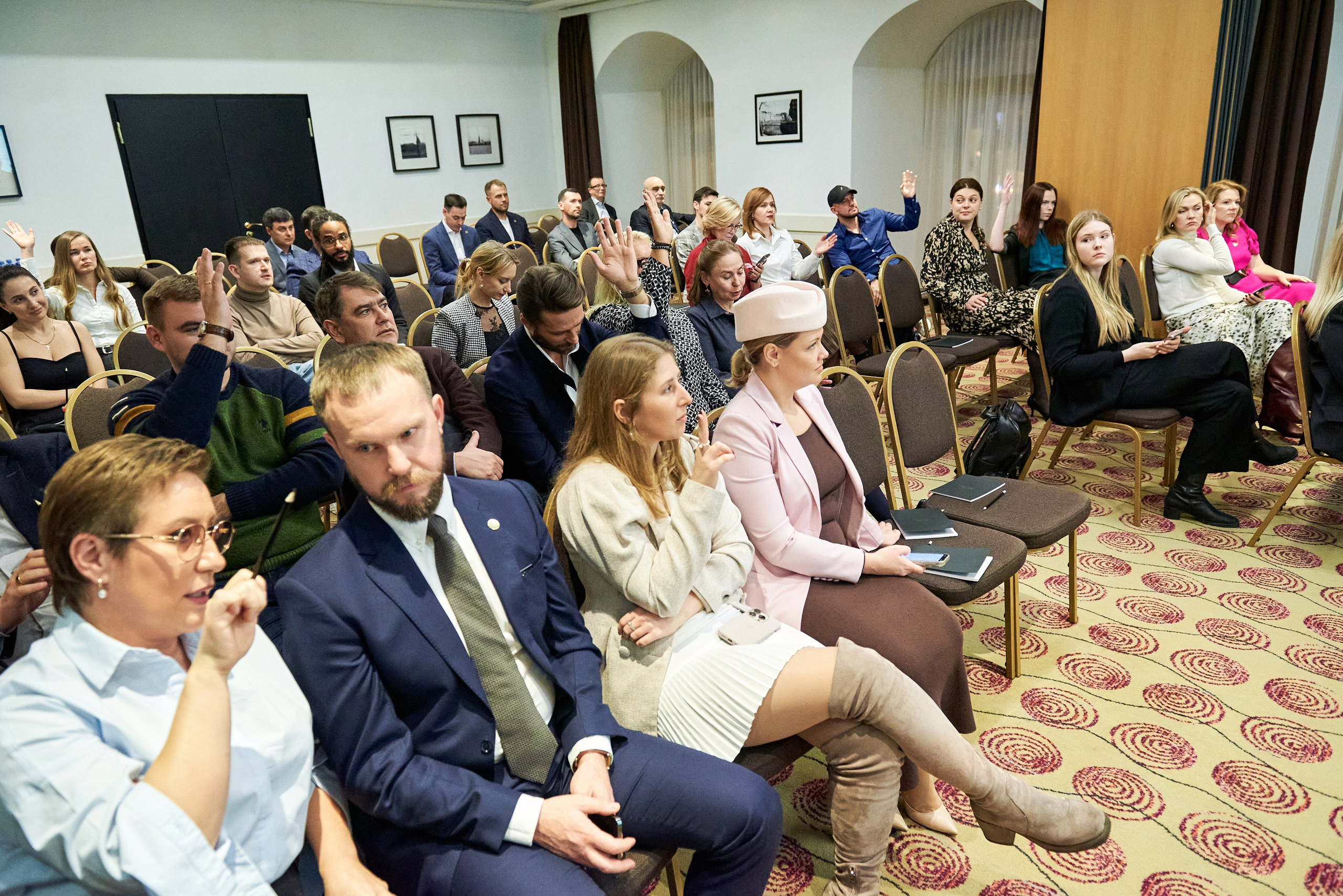Сеть лидеров встреча в СПб. Иван Ступа, репортажный фотограф в Санкт-Петербурге и Ленинградской области