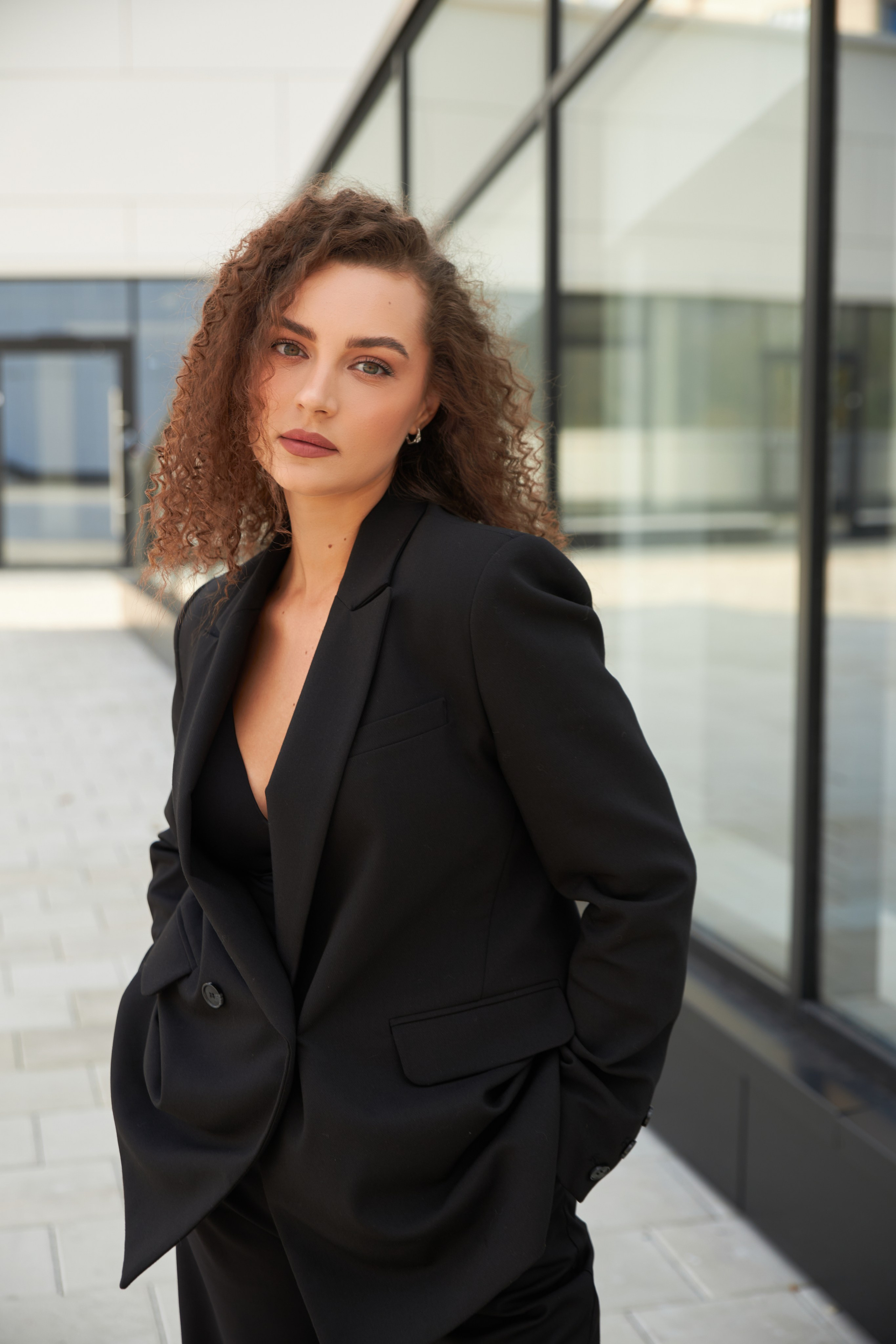 Уличная фотосессия для девушки. Brand и контент фотограф