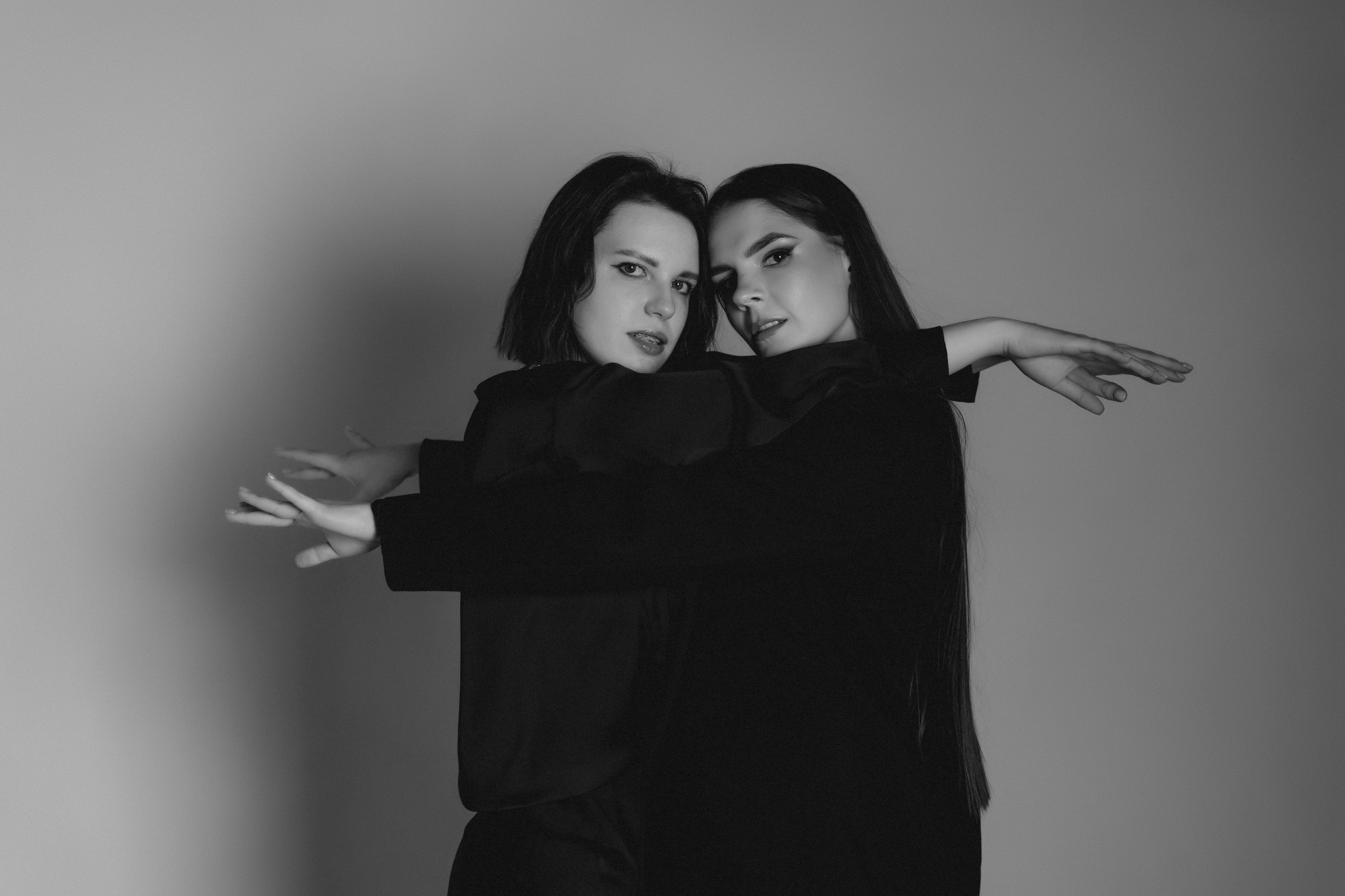 Дарья и Анастасия