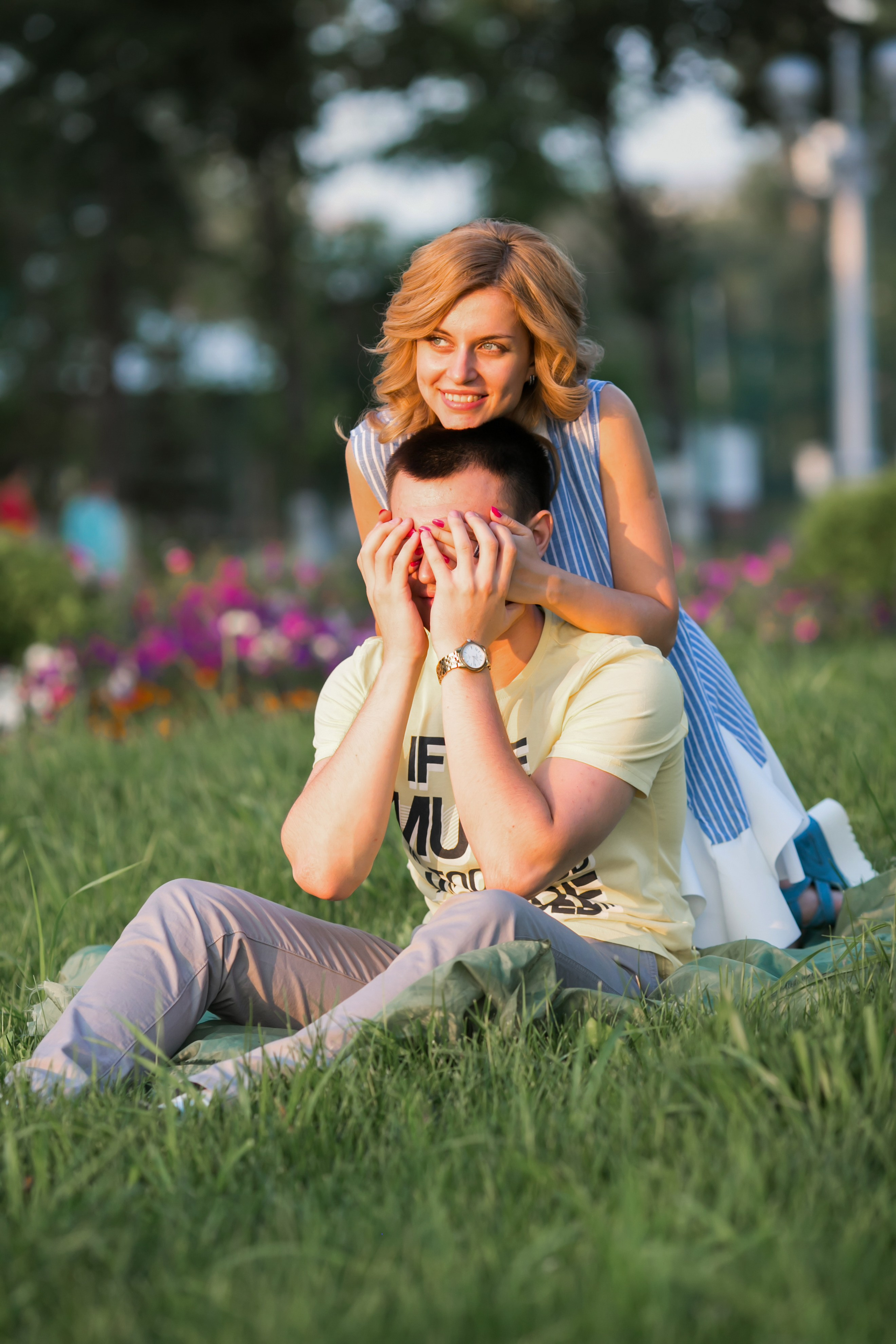 Love Story на набережной в Самаре. Свадебный фотограф, видеограф в Самаре, Самарской области. Видеосъемка