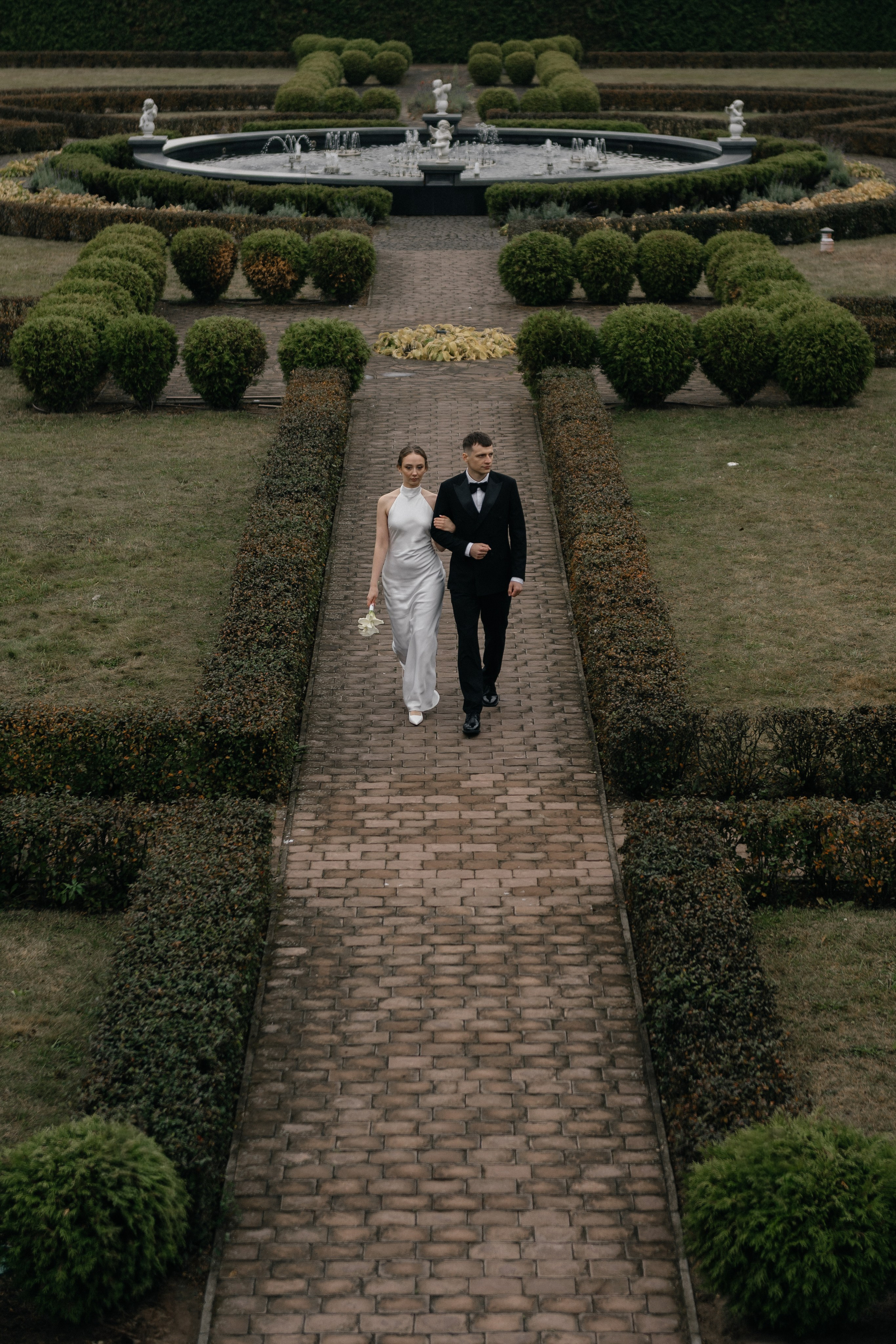 Wedding day in Martinique Bar. Wedding PHOTOGRAPHER Andrew Vnukov