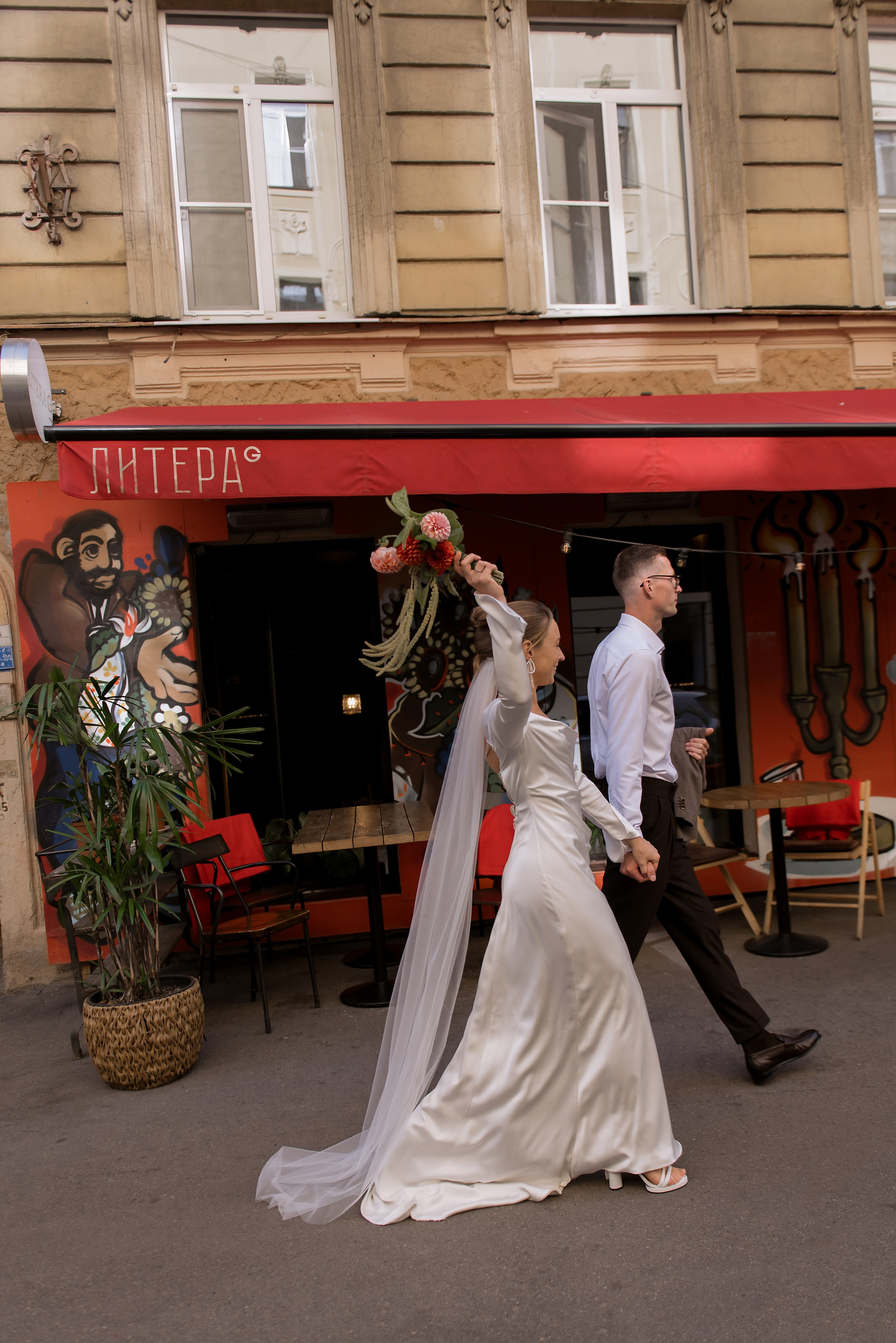 Сваденая фотосъемка в особняке Путилова СПб. Свадебный и семейный фотограф в Санкт-Петербурге Татьяна Пастухова