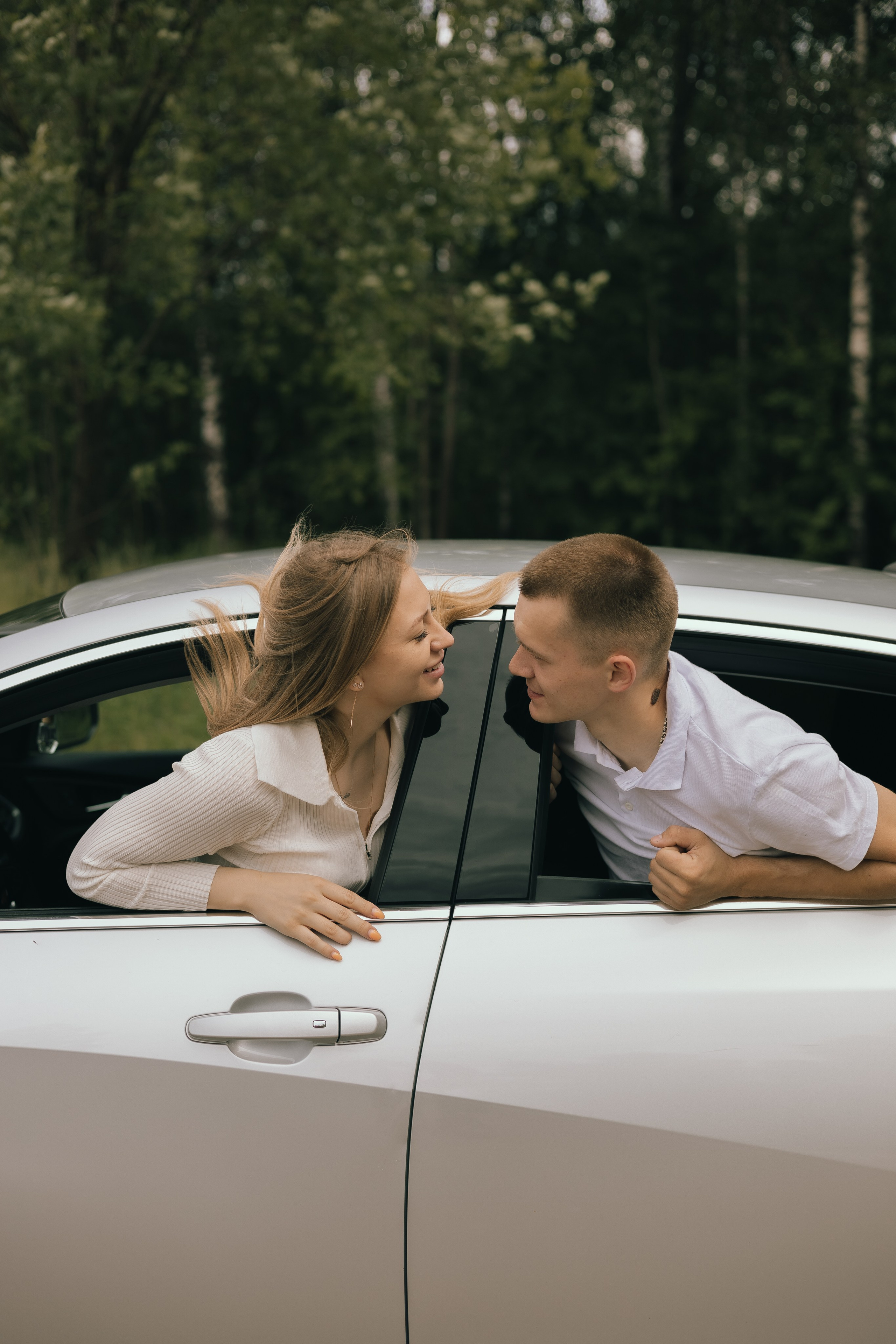 Алексей и Арина. Фотограф Julia Milton | Портреты, съемки для маркетплейсов, лавстори, съёмка беременности в Санкт-Петербурге. Обучение фотографии в Спб очно