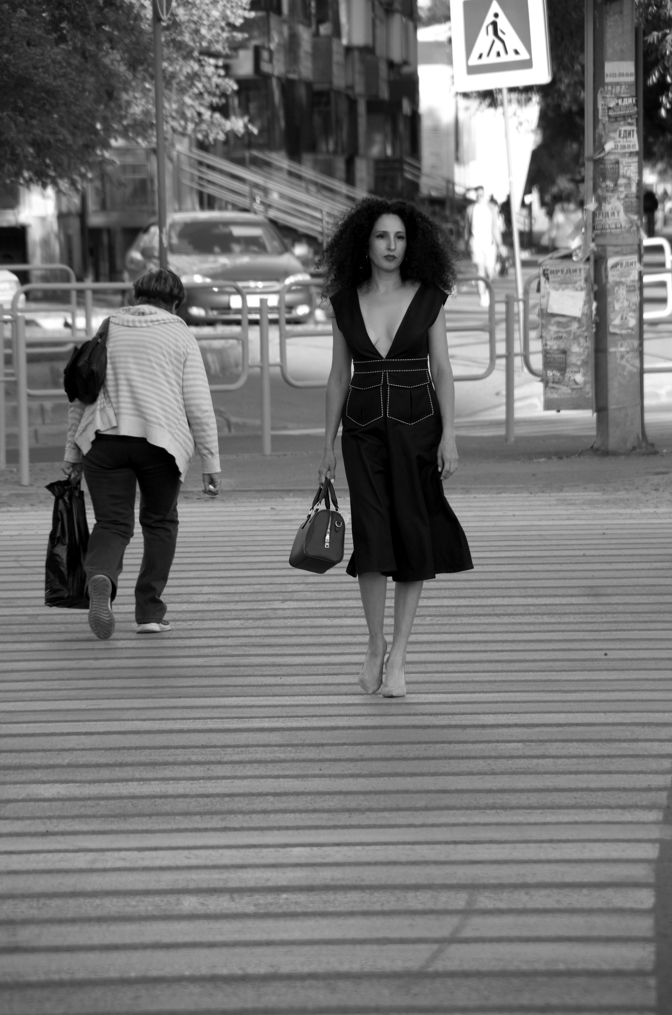 Женский портрет: стрит. Фотограф Марина Доглядная Челябинск фотосессии с лошадьми, мотоциклами