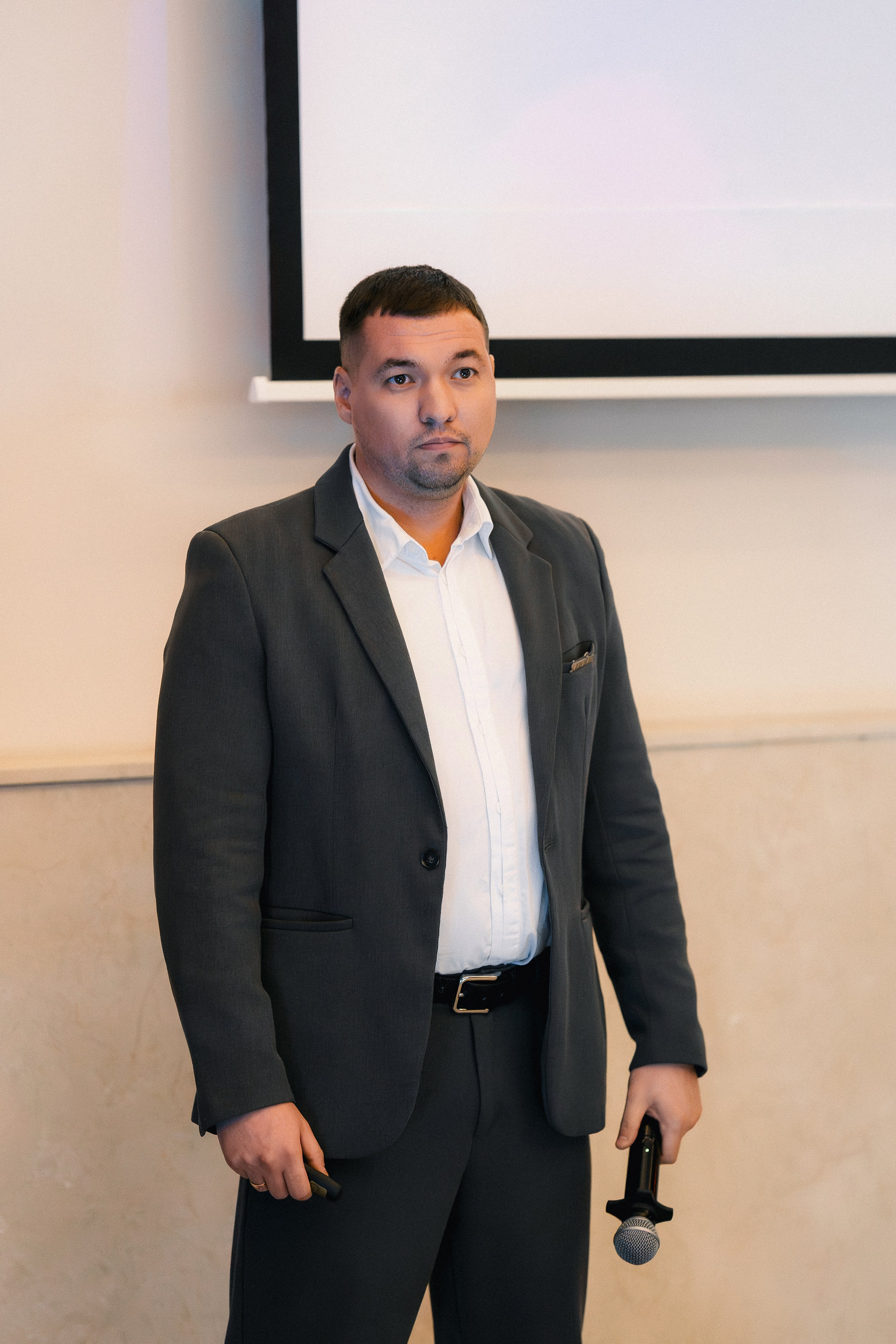 Девятый вал (МАРРИОТ). Свадебный и репортажный фотограф в Воронеже Роман Янко