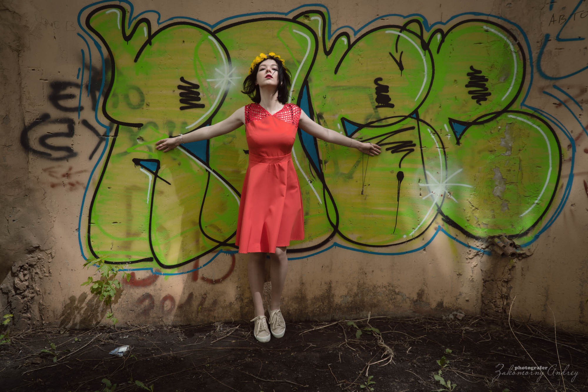 Фотография в стиле арт. Фотосессия на улице и пленэр. Фотография девушки.  Портретный фотограф из Белгорода. 