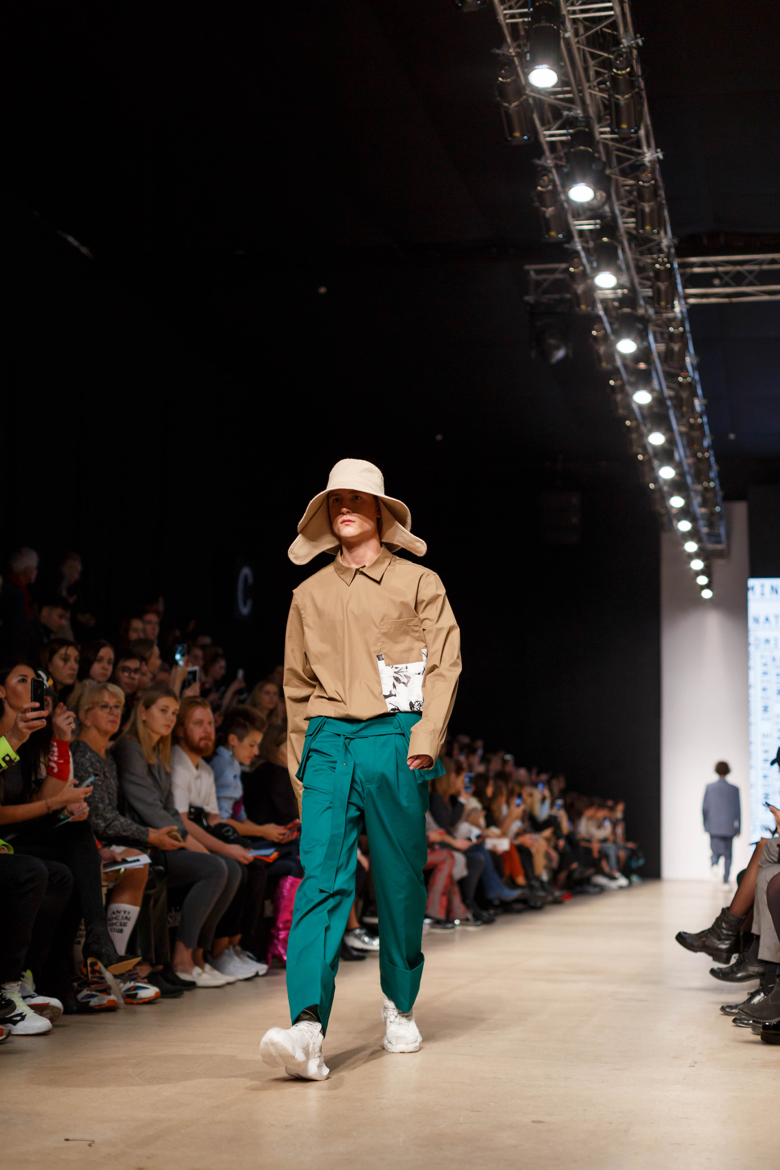 Александр Гудков на неделе моды в Москве. Фотограф в Подольске — Мария Бучнева