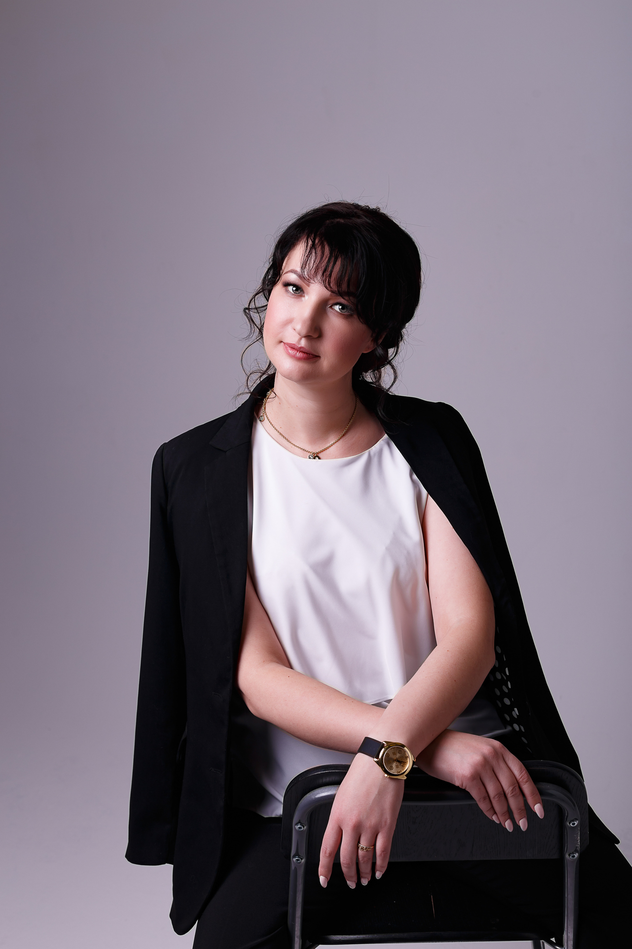 Портретная деловая фотосессия для Ирины. Фотограф в Подольске — Мария Бучнева