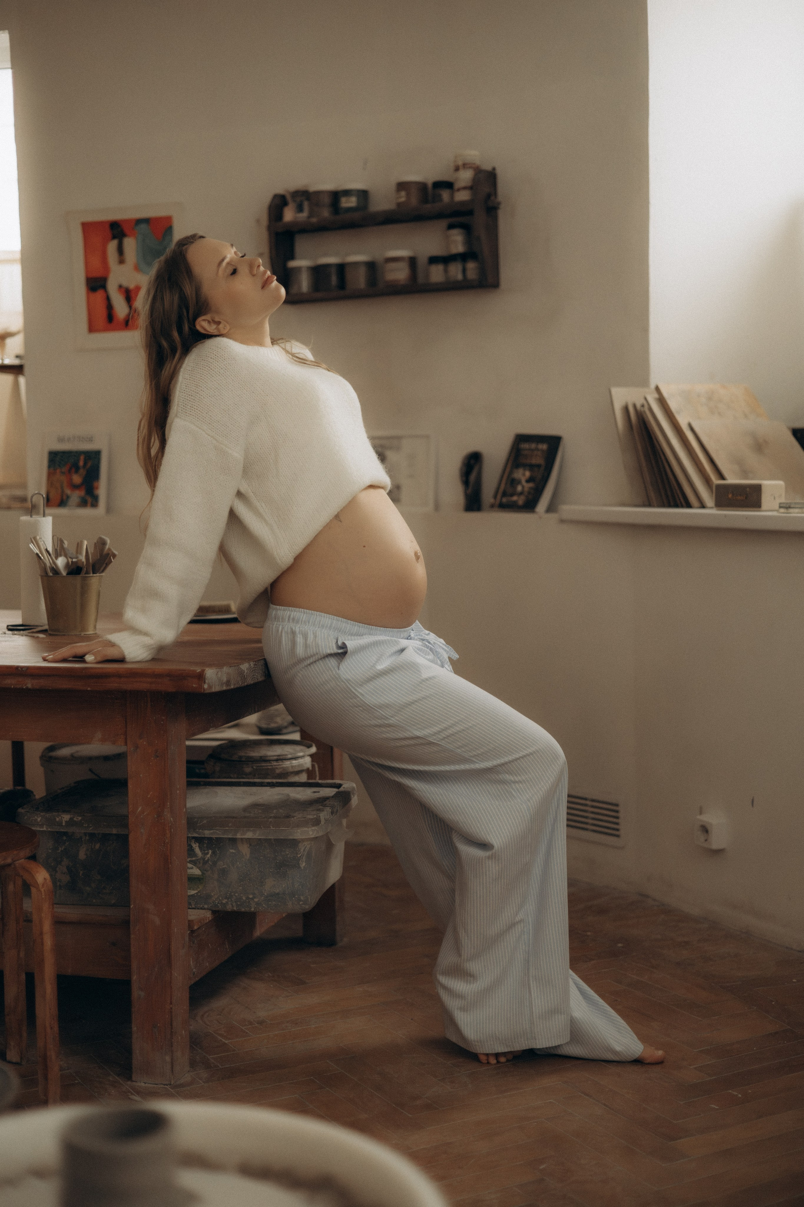 Фотосессия беременности в гончарной мастерской. Семейный фотограф Москва Юлиана Фетисова