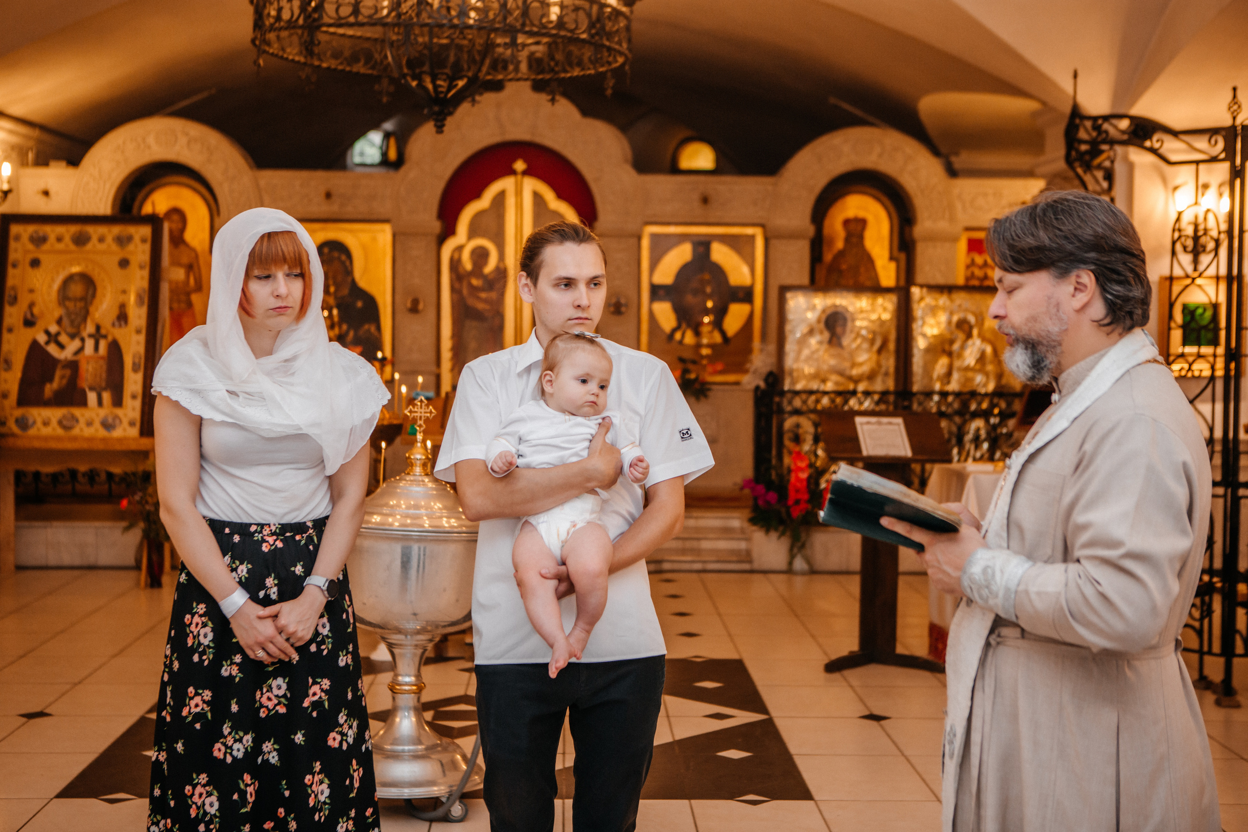 Крещение Ксюши. Семейный фотограф в Минске Саша Павлюк