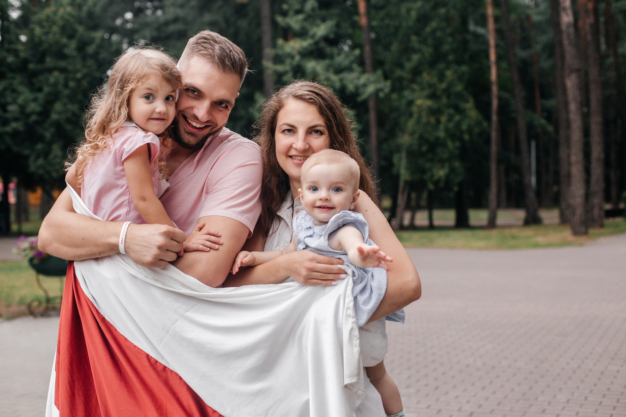 Таня+Лёша+Саша+Настя. Семейный фотограф в Минске Саша Павлюк