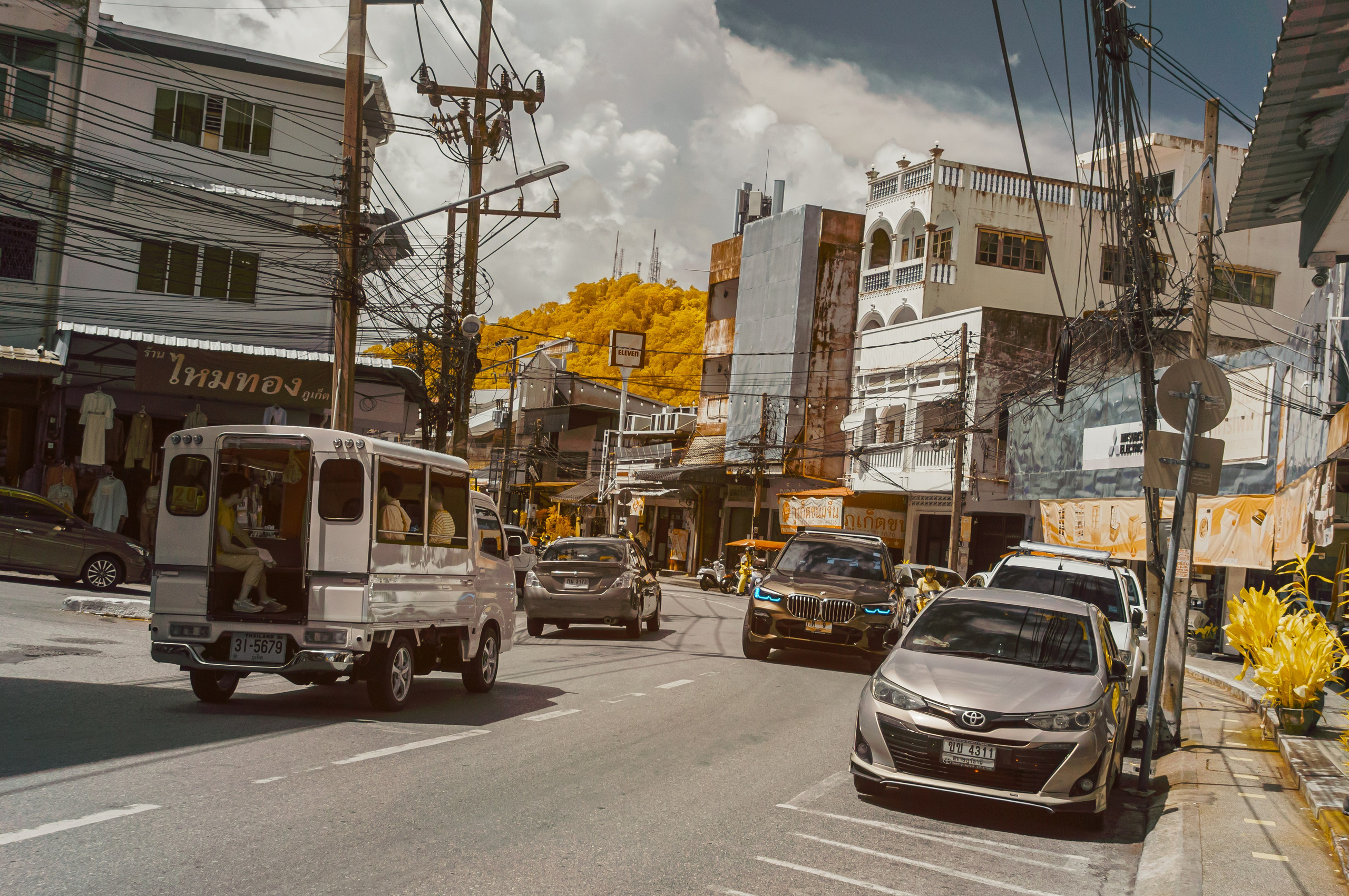 Инфракрасная фотография. Портретный, репортажный и свадебный фотограф в Екатеринбурге Денис Южаков