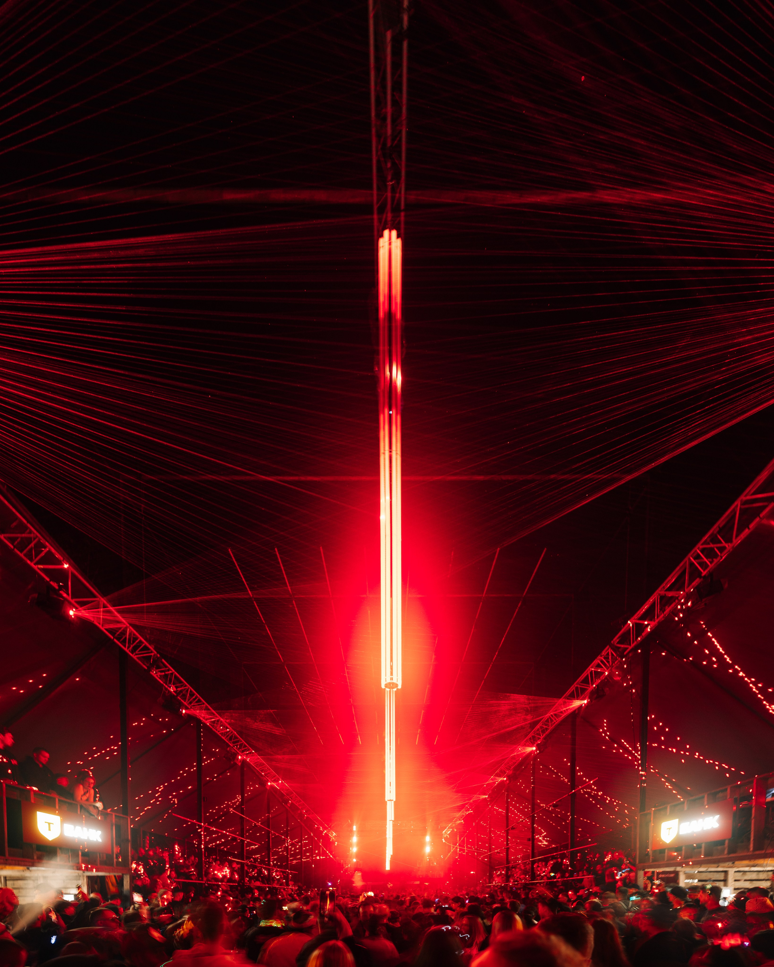 Signal 2024. @tomrus: Рустам Шагиморданов — фотограф