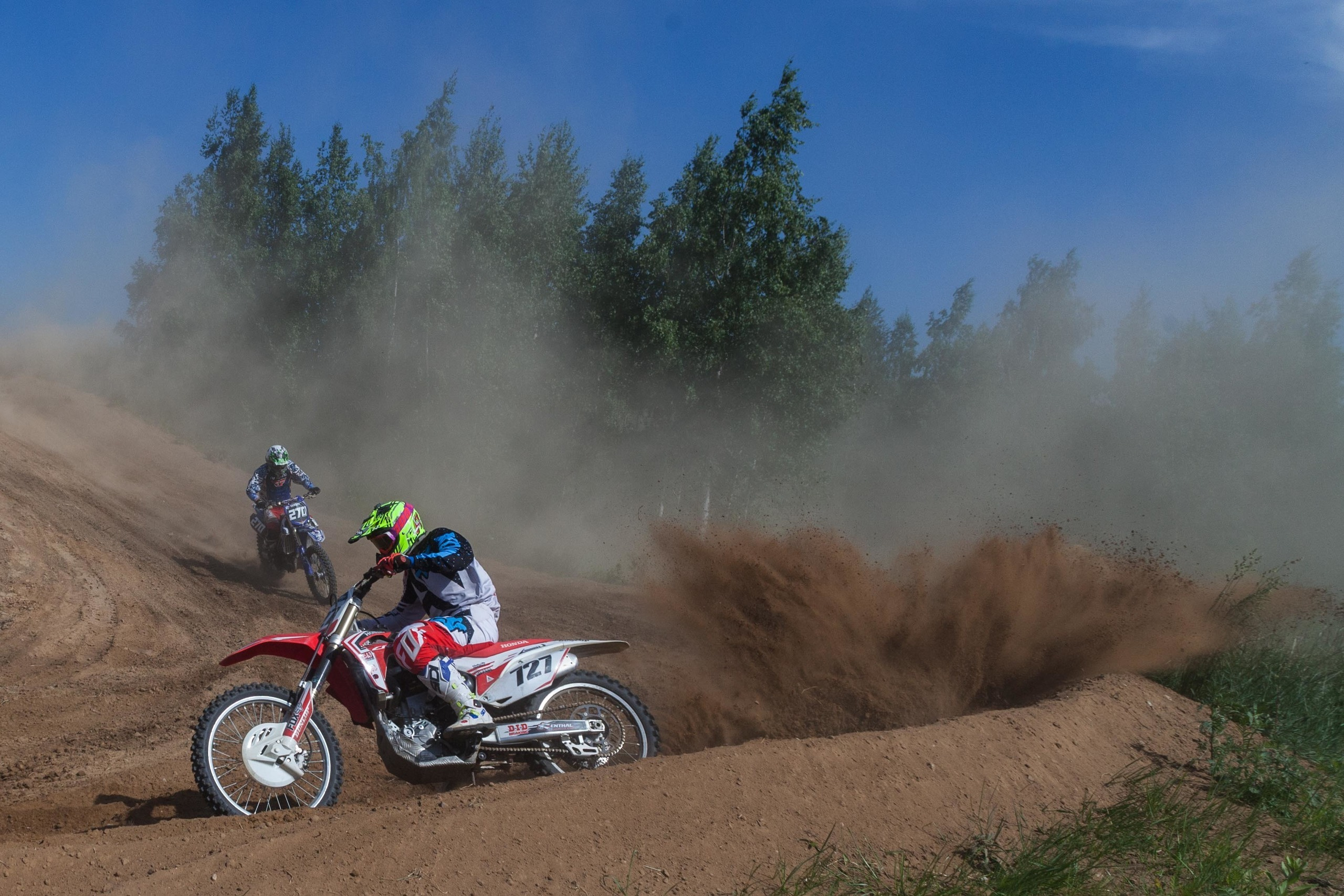 People and stuff. Künstler Verstecktoff