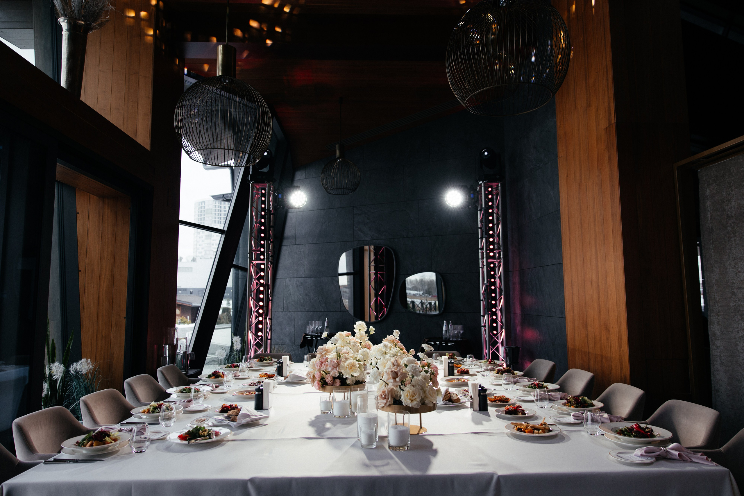 Юлия и Андрей | Свадебный день на 9 человек. Свадебный фотограф Минск РБ