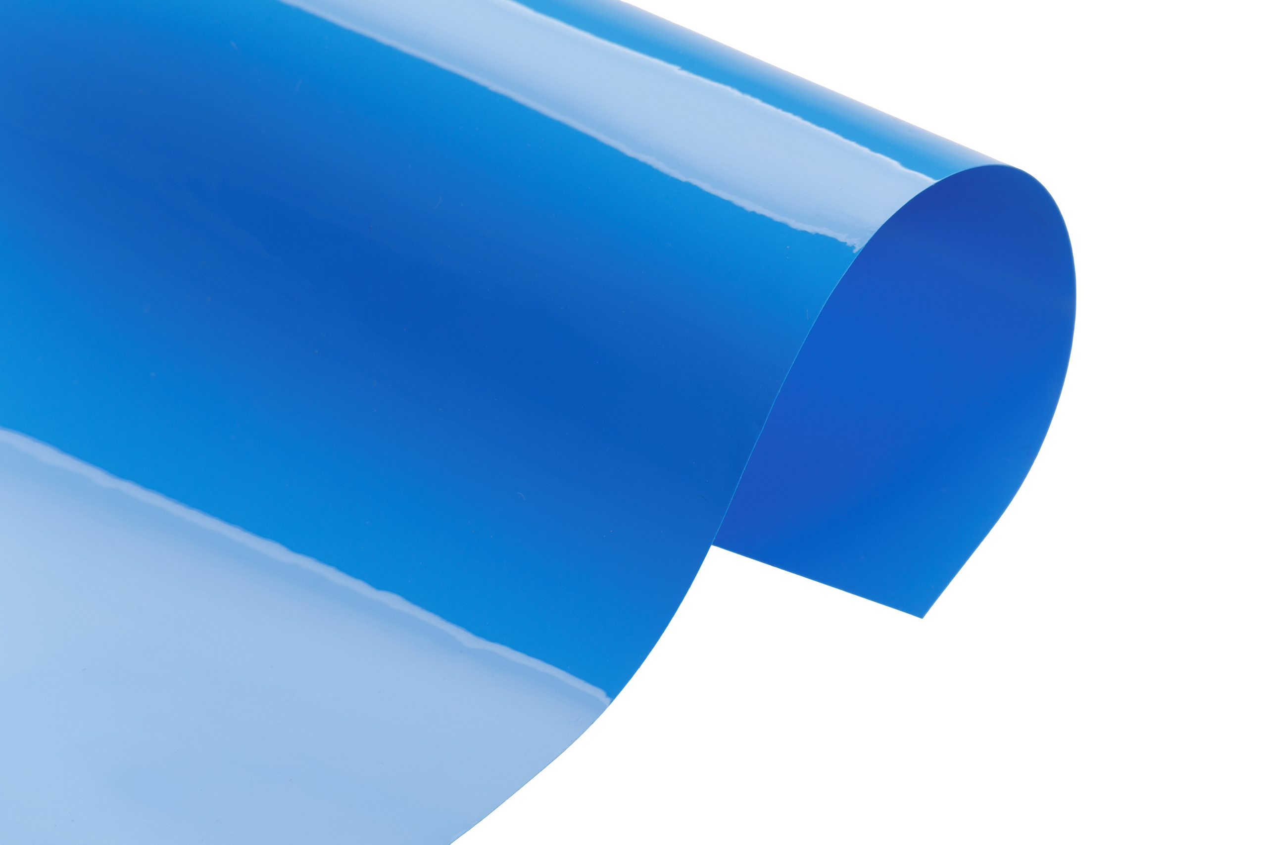 На белом для маркетплейсов и каталогов. Предметный фотограф Александр Трузян