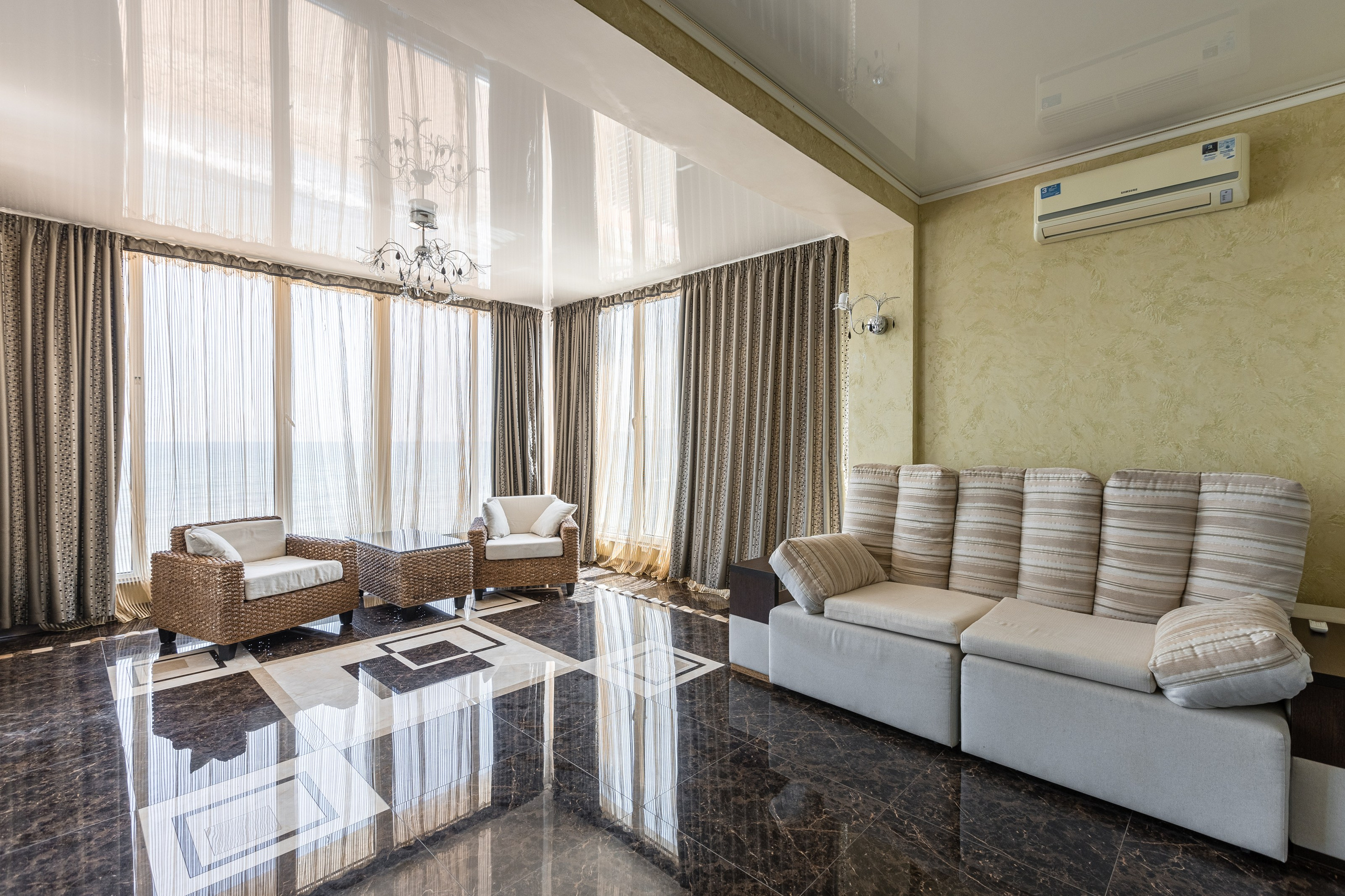 ЭЛЛИНГ КРЫМ. Семейный фотограф на крещение и венчание