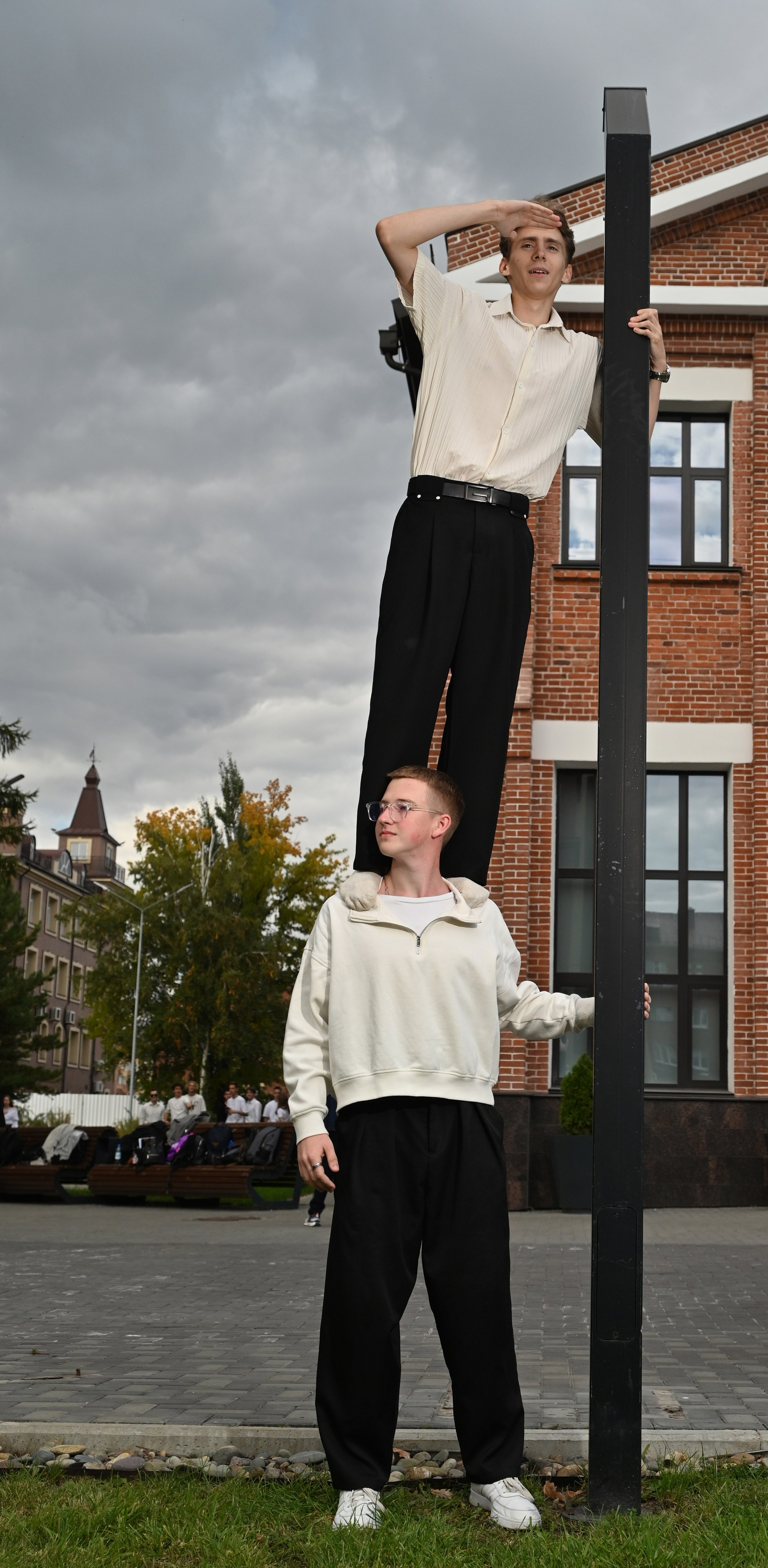 Фото из студии в Омске. Фото и видеосъемка в Омске | Выпускные альбомы