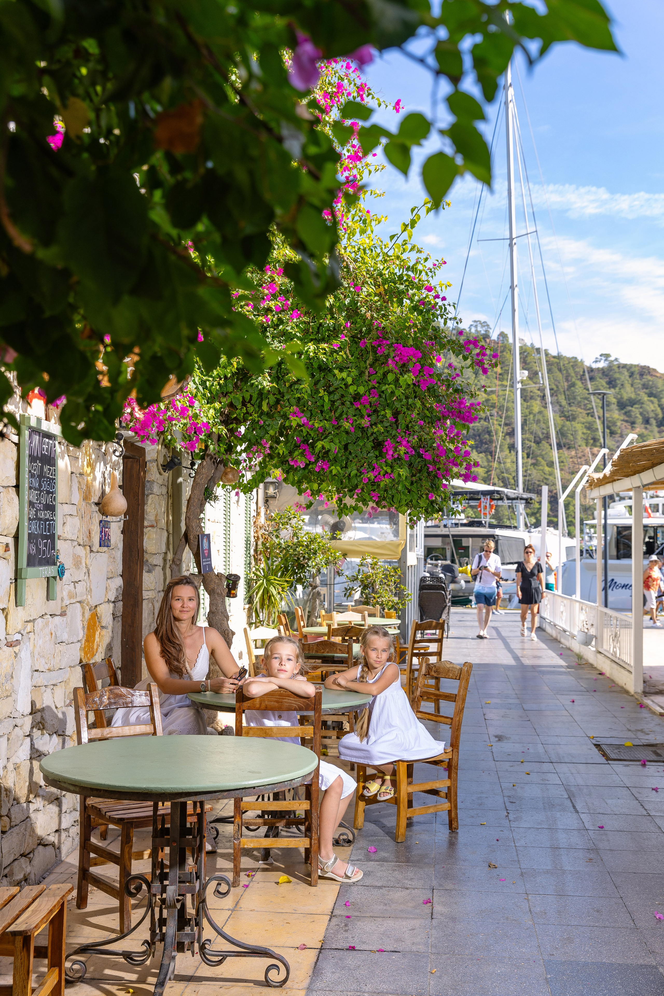 Мармарис. Фото департамент круизного лайнера Астория Гранде