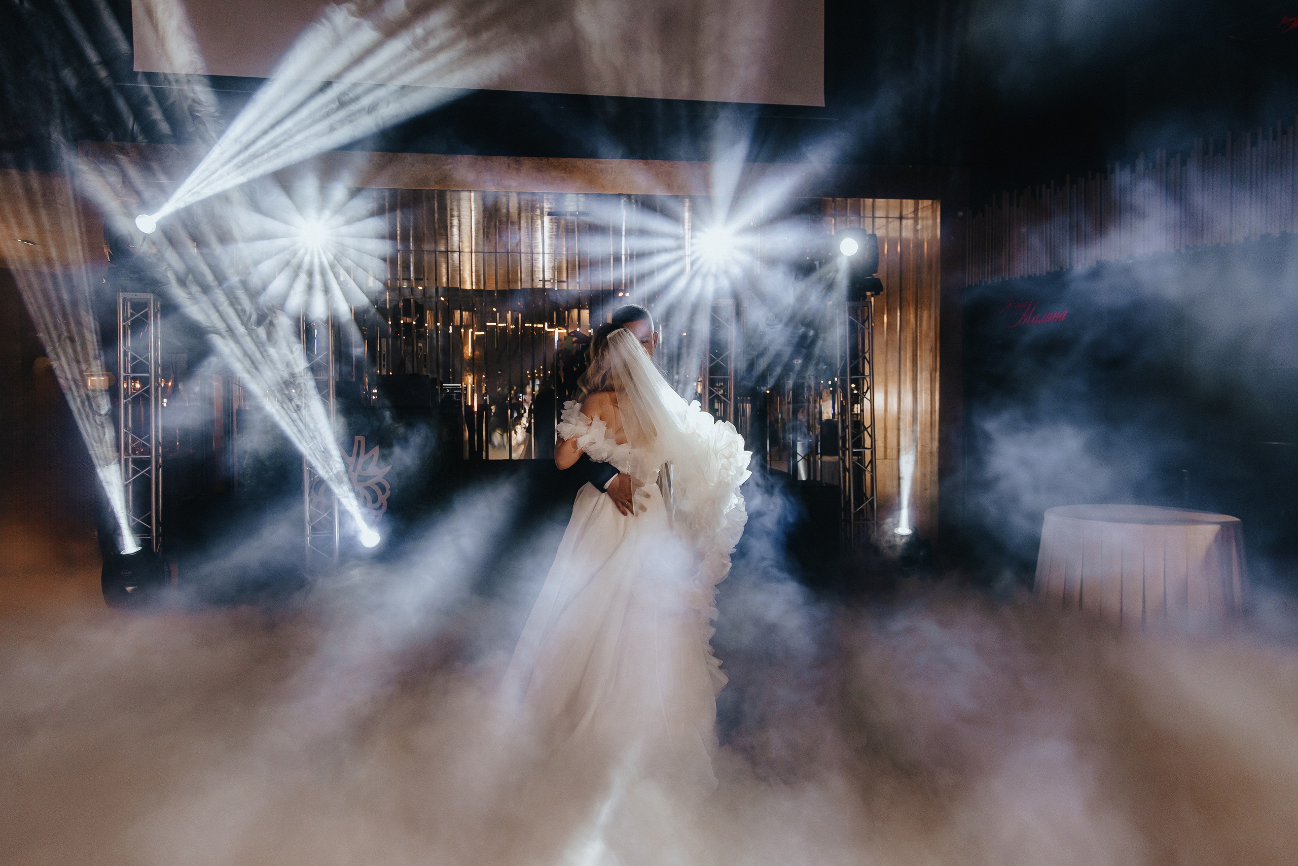 Саша и Миша. Свадебный фотограф и видеограф Когай Дмитрий и Юлия