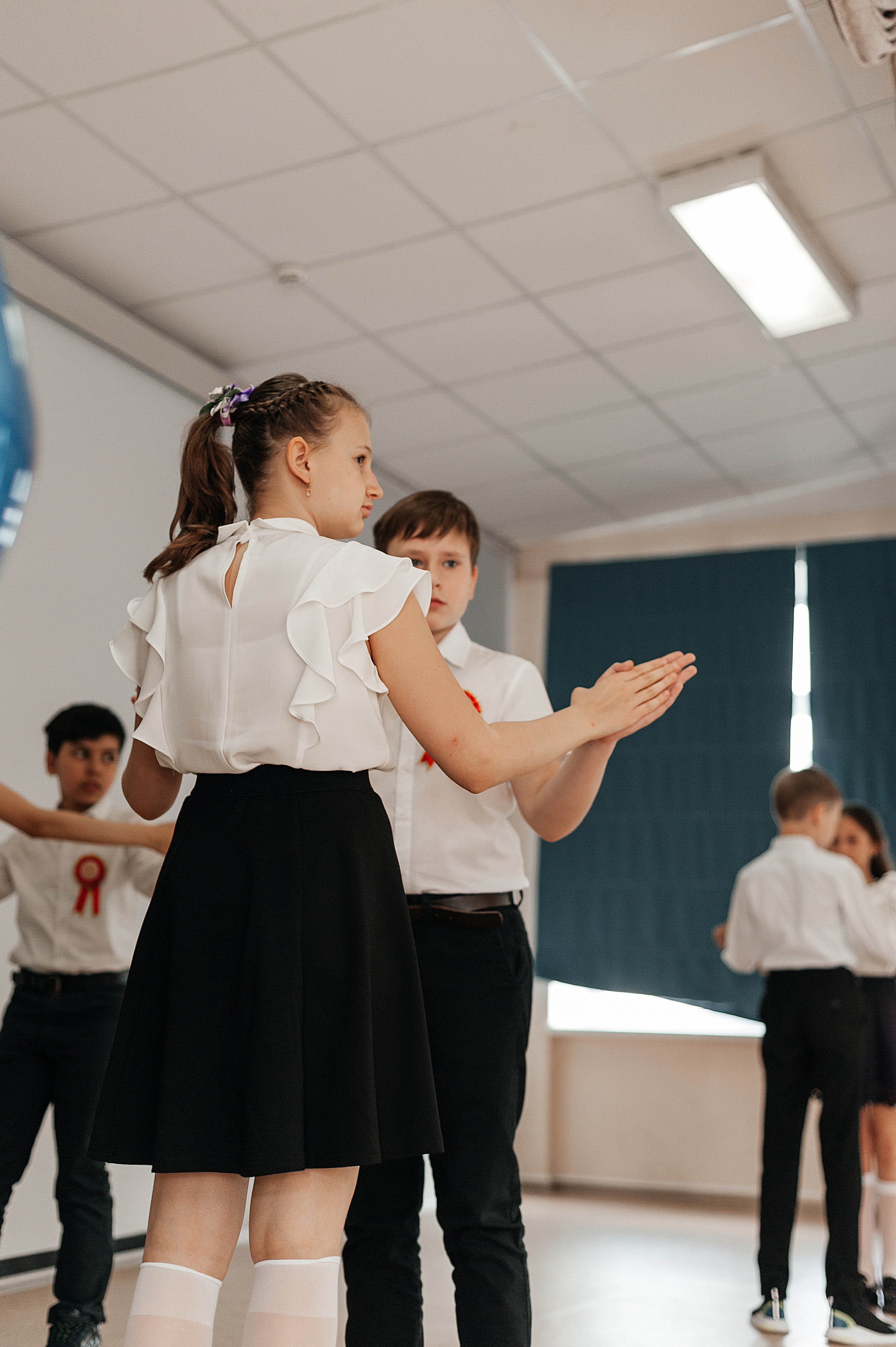 Выпускной начальной школы. Гимназия 95. Свадебный и семейный фотограф в Ростове-на-Дону Алина Астахова