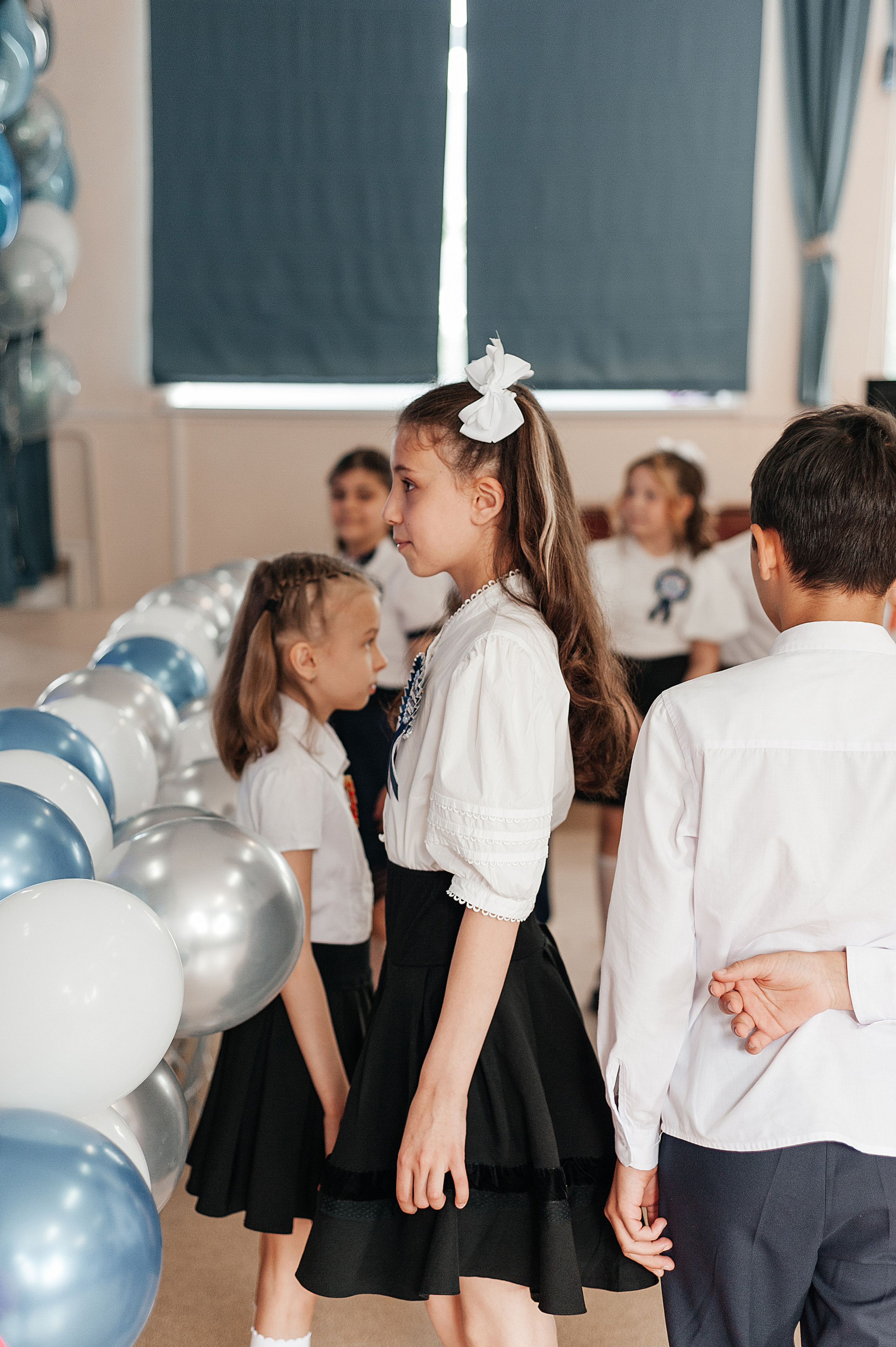 Выпускной начальной школы. Гимназия 95. Свадебный и семейный фотограф в Ростове-на-Дону Алина Астахова